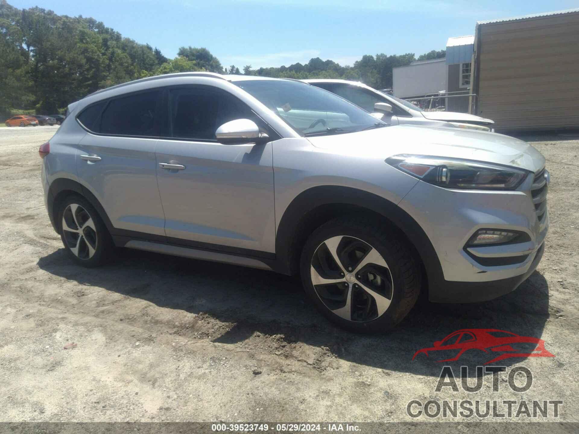 HYUNDAI TUCSON 2017 - KM8J3CA22HU348816