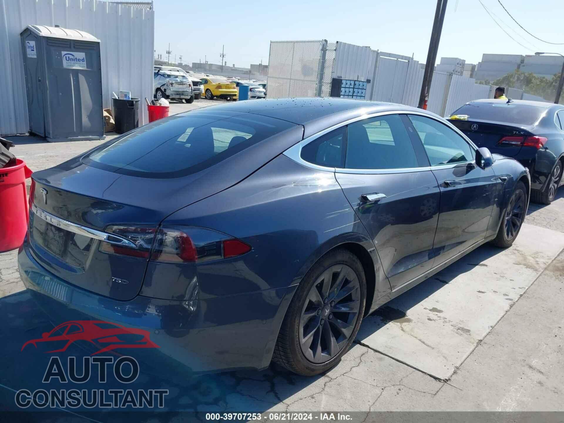 TESLA MODEL S 2018 - 5YJSA1E22JF263468