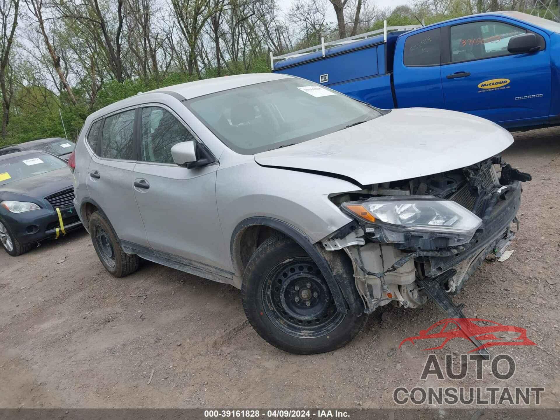 NISSAN ROGUE 2017 - KNMAT2MV4HP537051