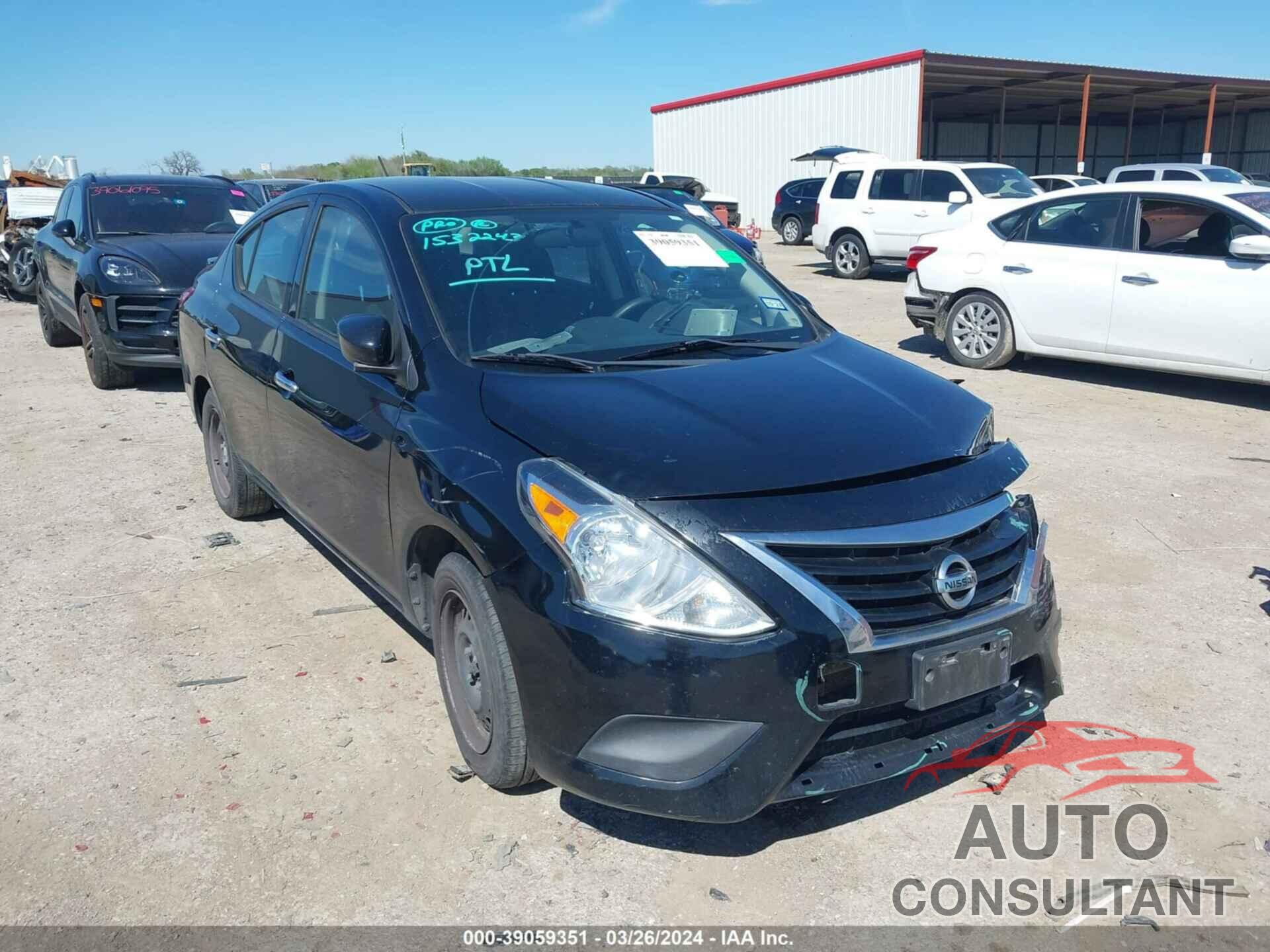 NISSAN VERSA 2017 - 3N1CN7AP6HL839929