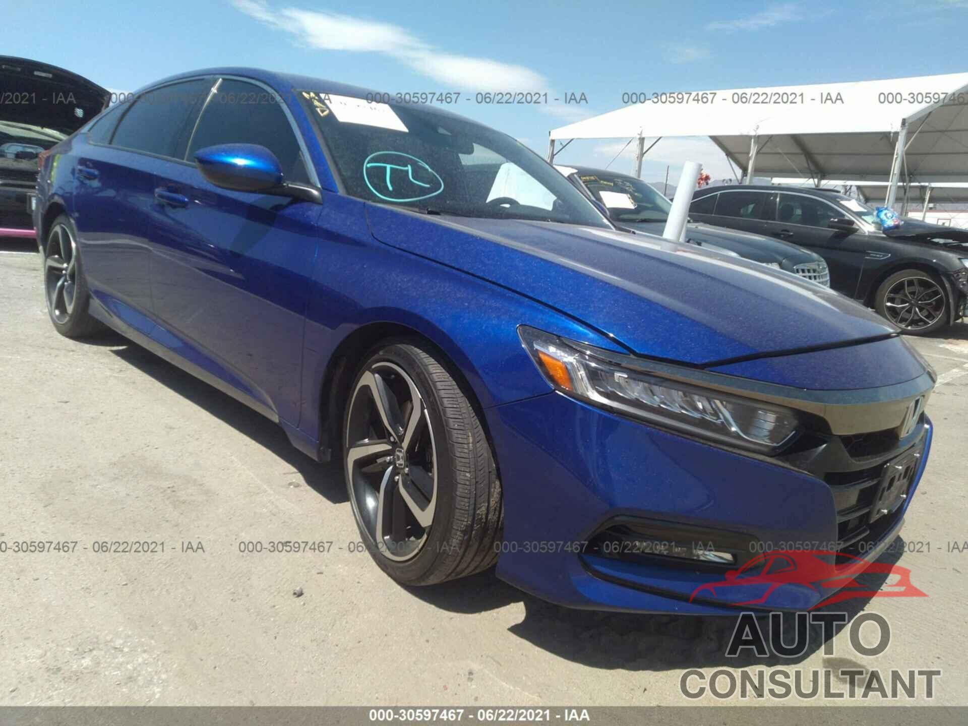 HONDA ACCORD SEDAN 2018 - 1HGCV1F33JA220266