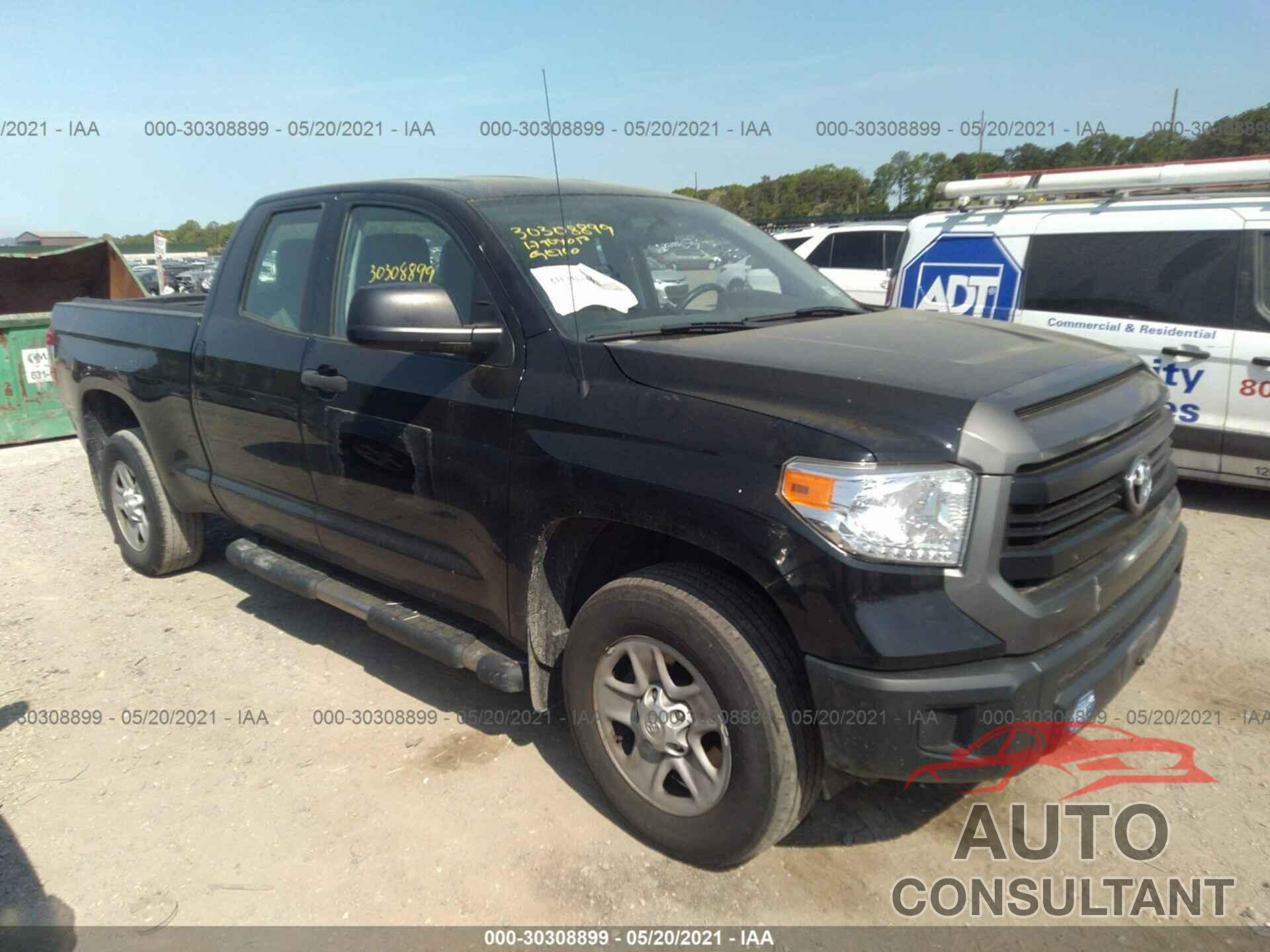 TOYOTA TUNDRA 4WD 2017 - 5TFUM5F17HX071962