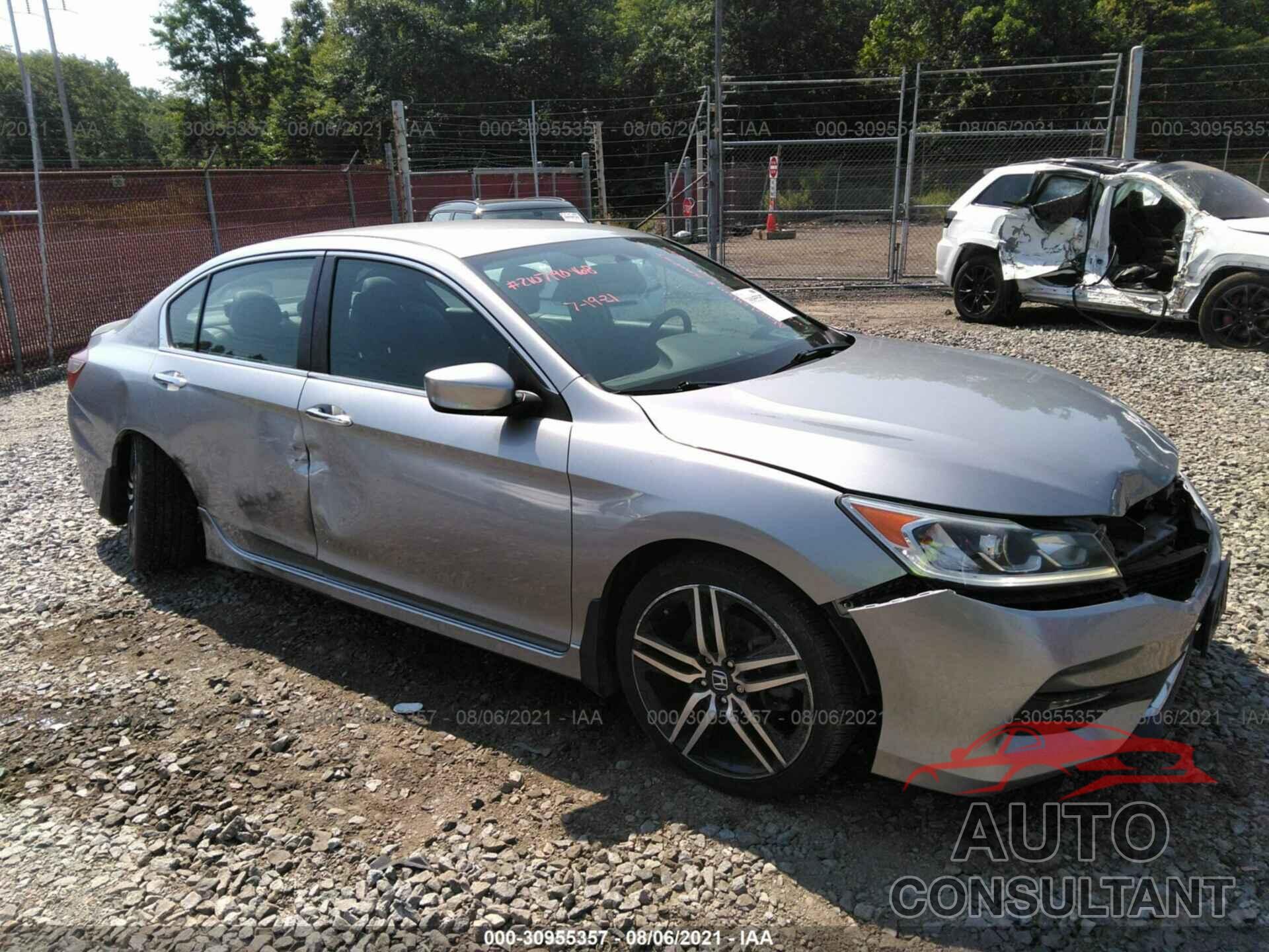 HONDA ACCORD SEDAN 2016 - 1HGCR2F52GA055217