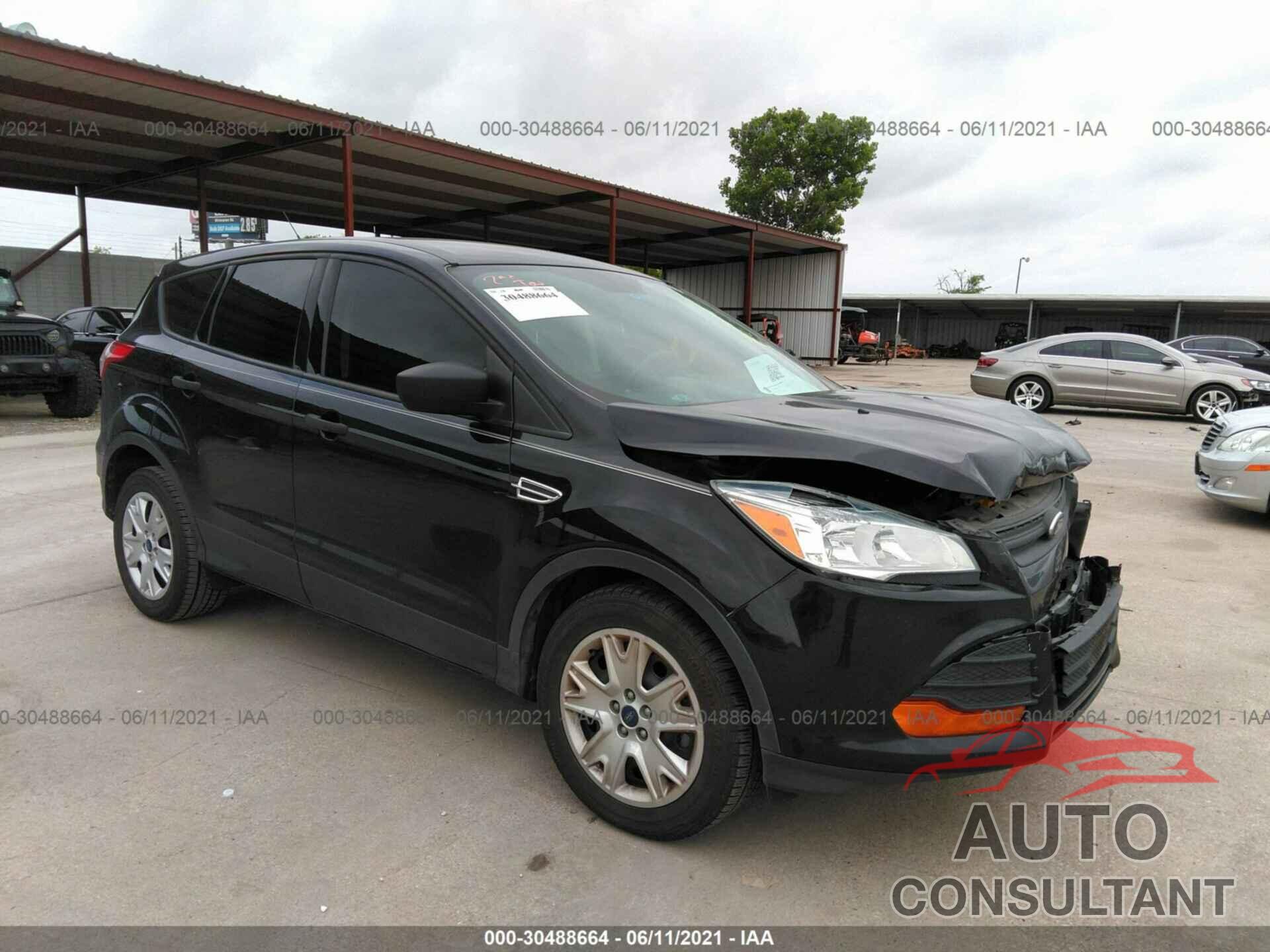 FORD ESCAPE 2016 - 1FMCU0F79GUA96943