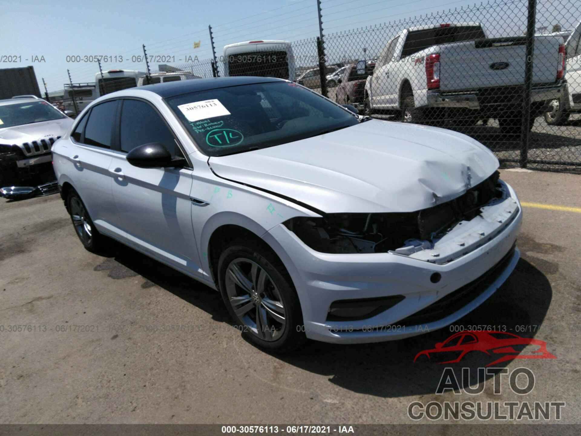 VOLKSWAGEN JETTA 2019 - 3VWC57BU8KM112338
