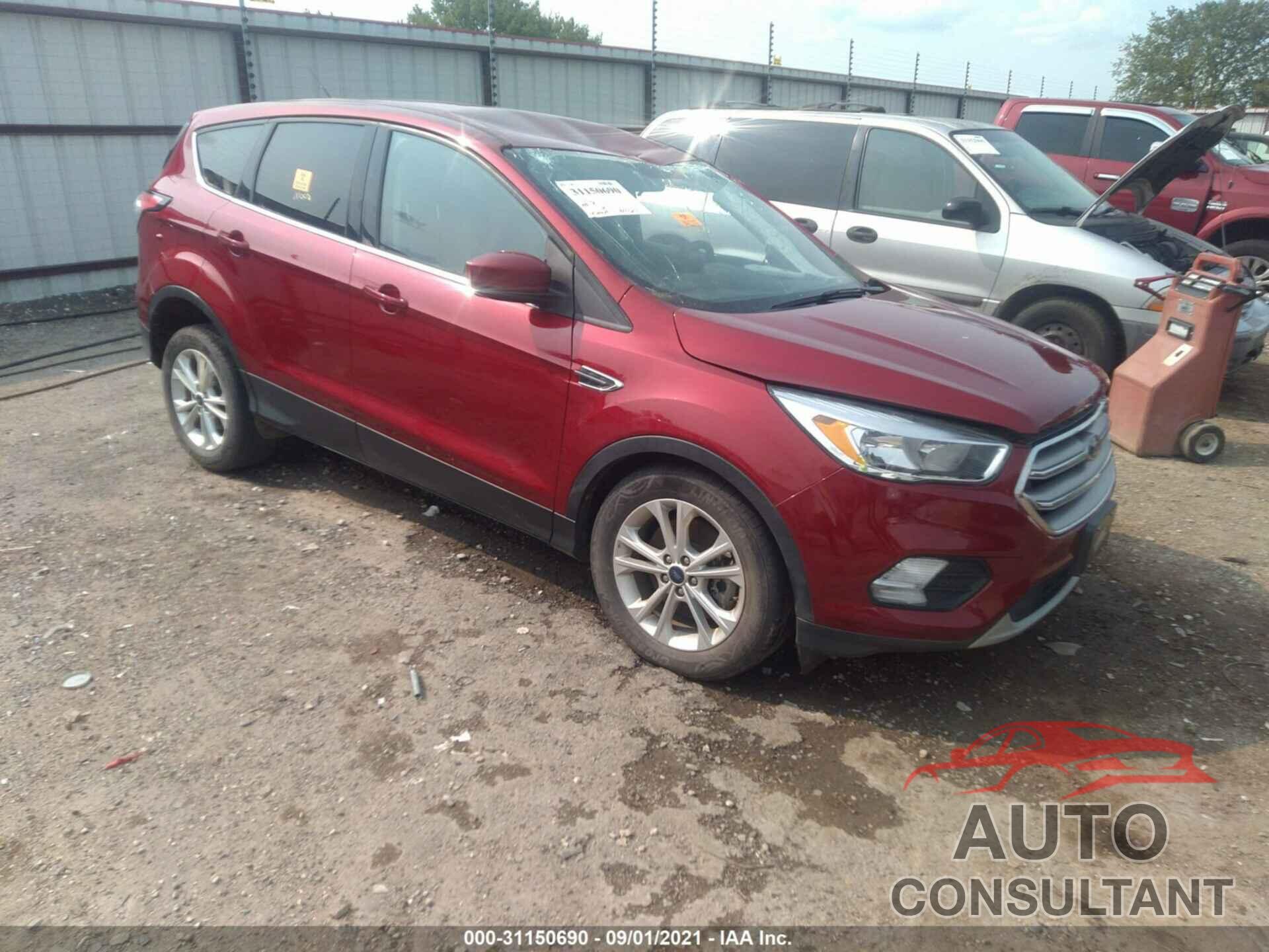 FORD ESCAPE 2017 - 1FMCU0G94HUD44436