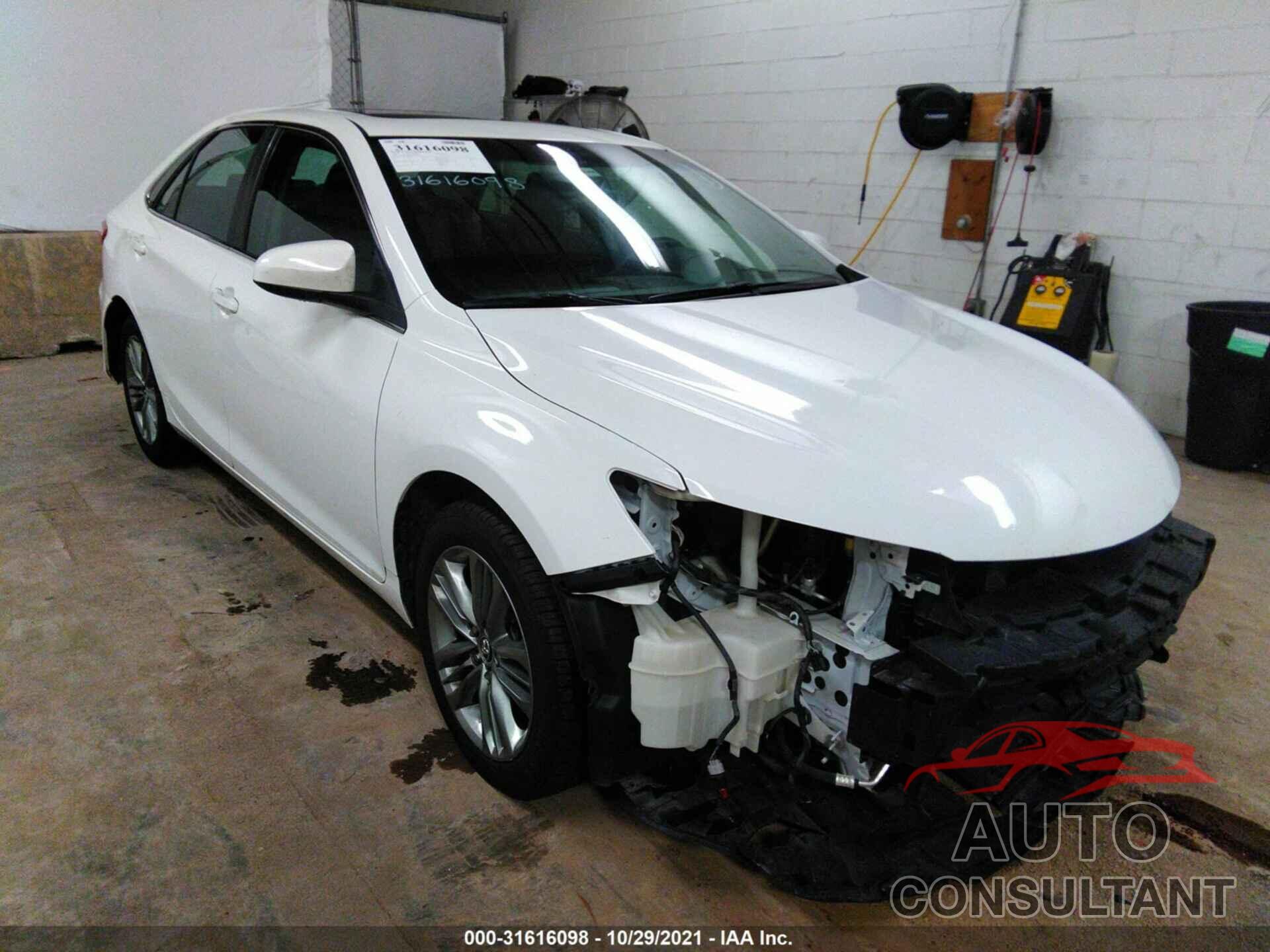 TOYOTA CAMRY 2016 - 4T1BF1FK2GU149918
