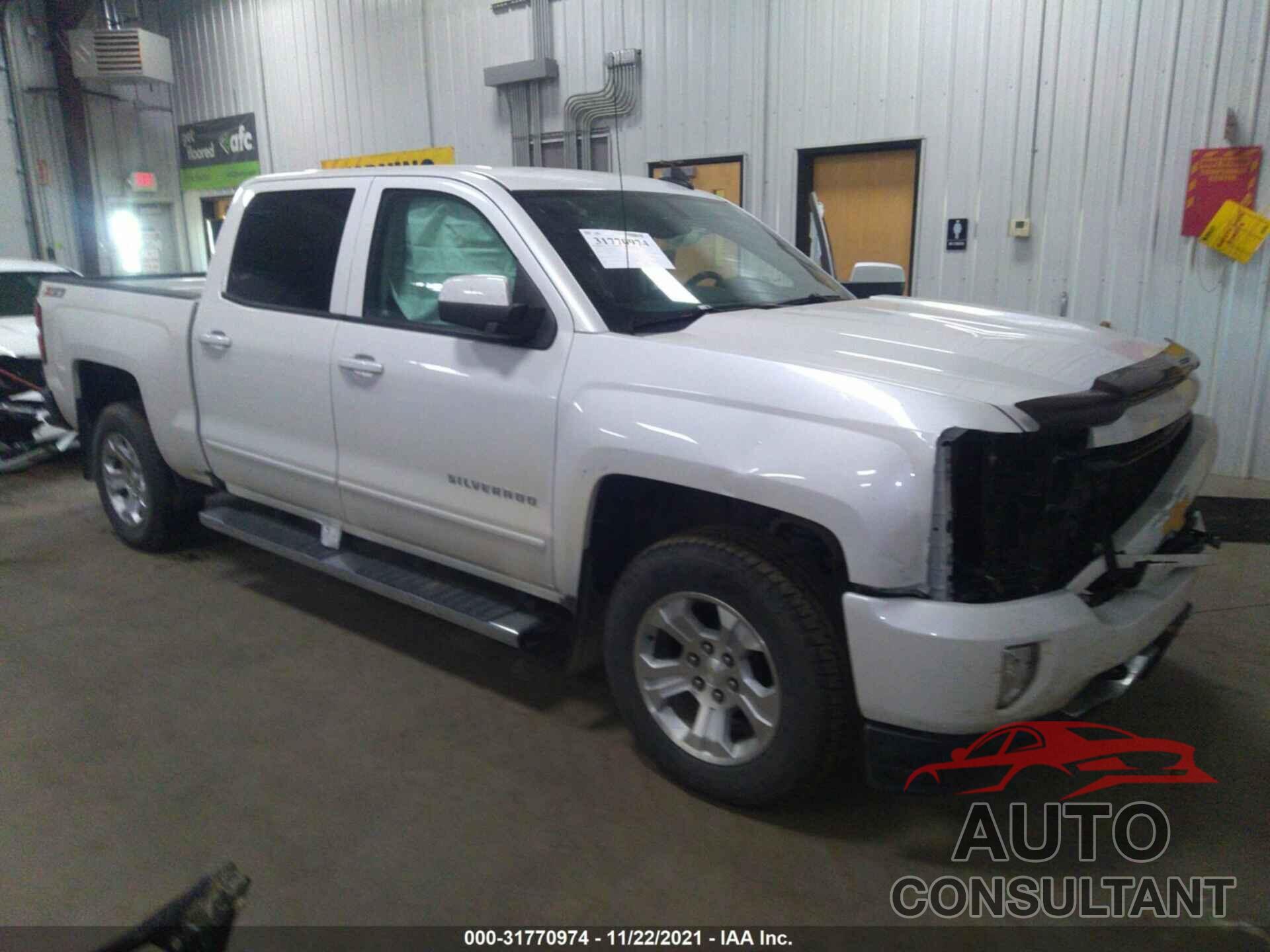 CHEVROLET SILVERADO 1500 2017 - 3GCUKREC5HG348211