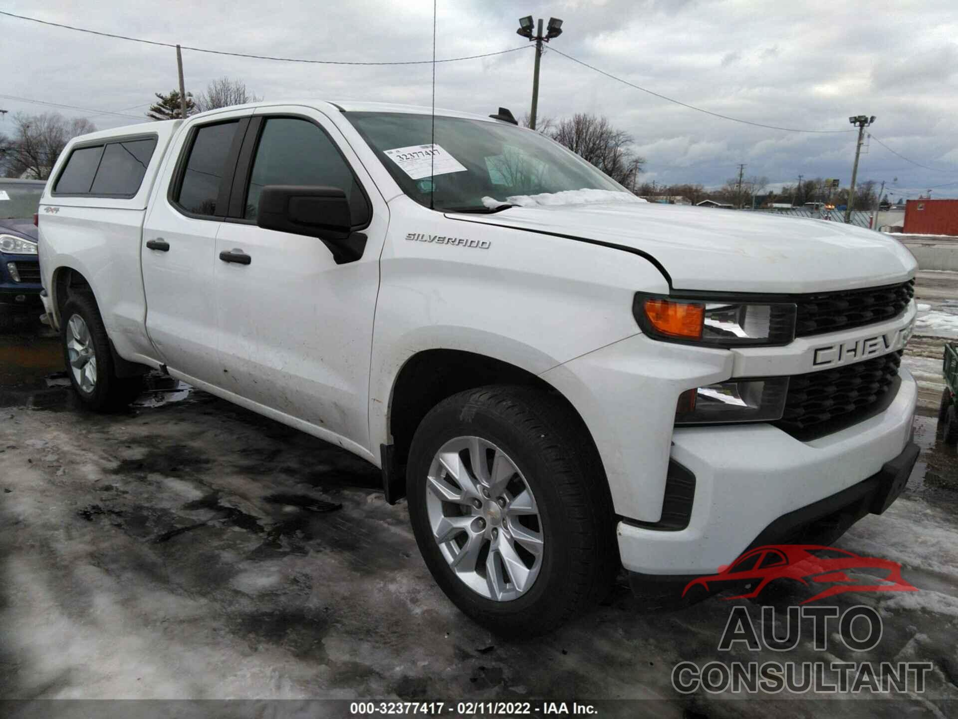CHEVROLET SILVERADO 1500 2019 - 1GCRYBEH2KZ344373