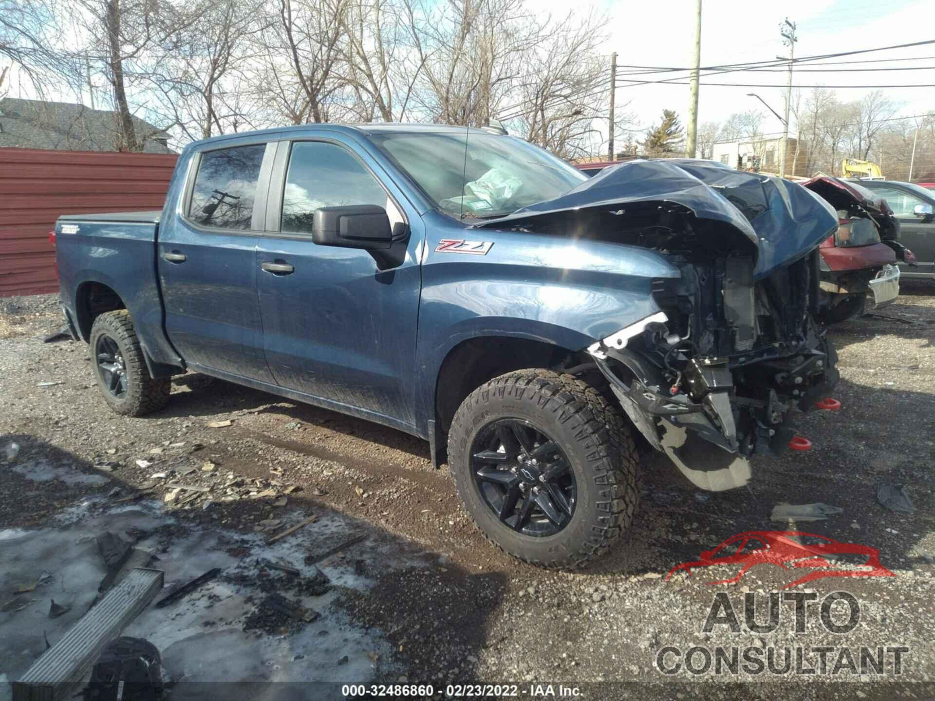 CHEVROLET SILVERADO 1500 2021 - 1GCPYCEH9MZ341602