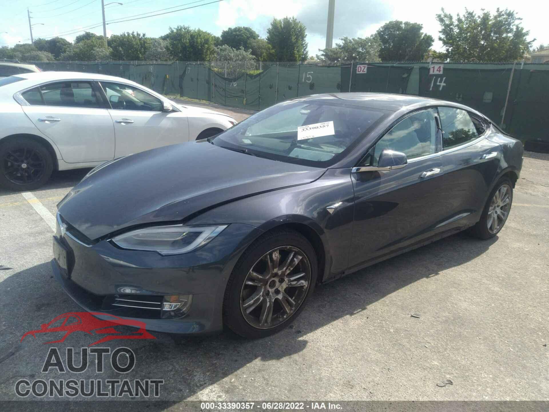 TESLA MODEL S 2020 - 5YJSA1E26LF381865