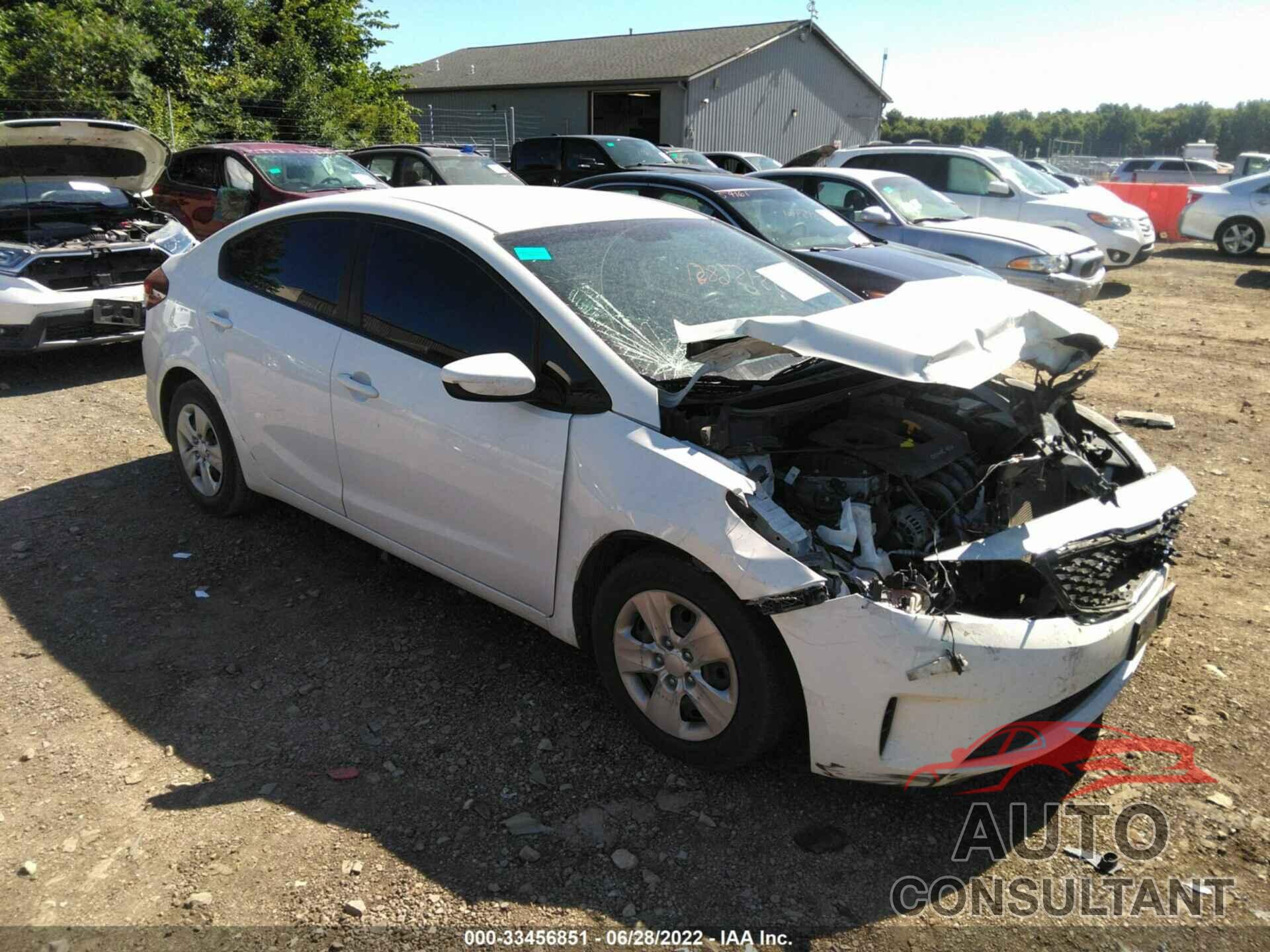 KIA FORTE 2018 - 3KPFK4A75JE276321