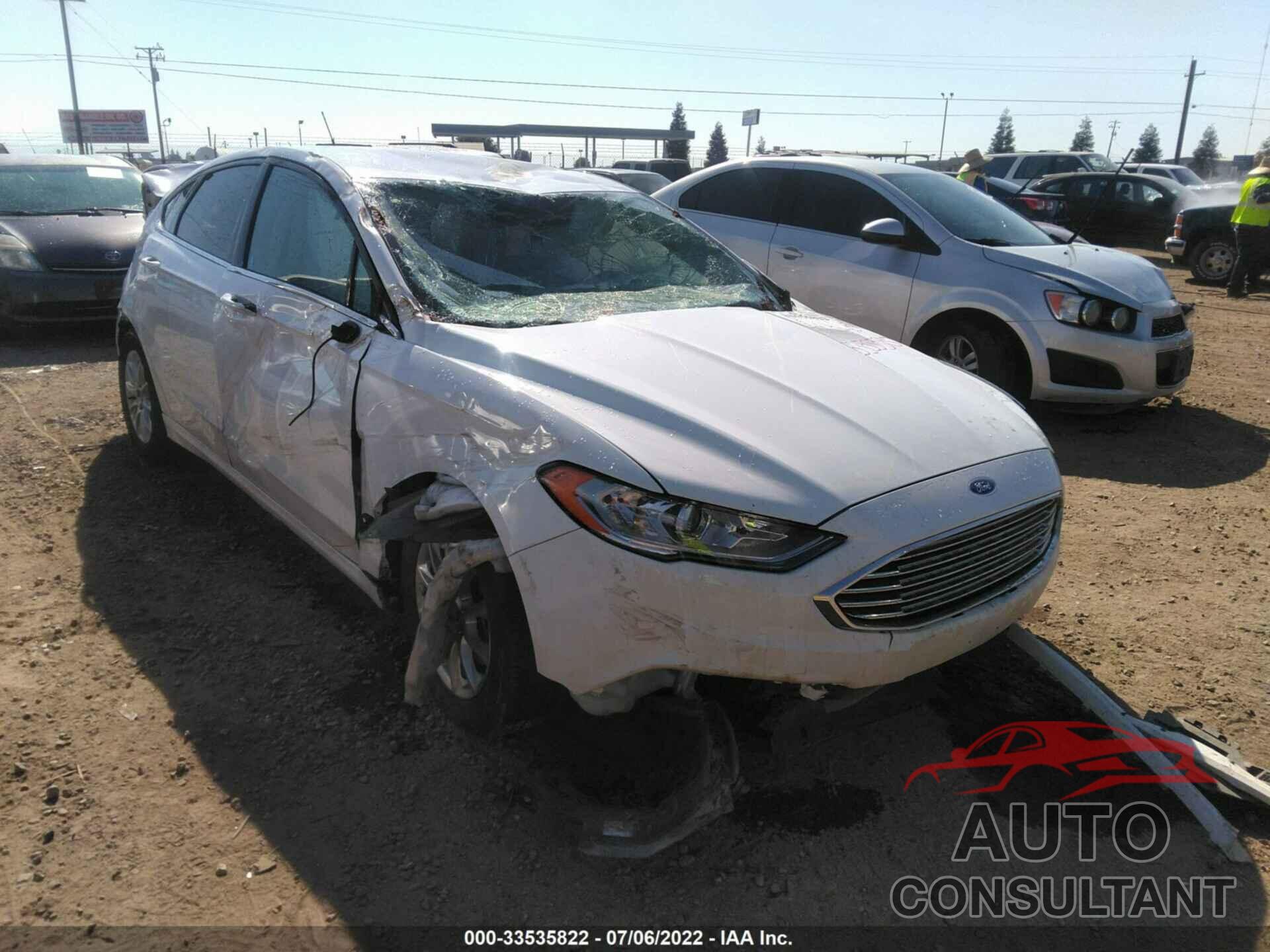 FORD FUSION 2017 - 3FA6P0G71HR416682