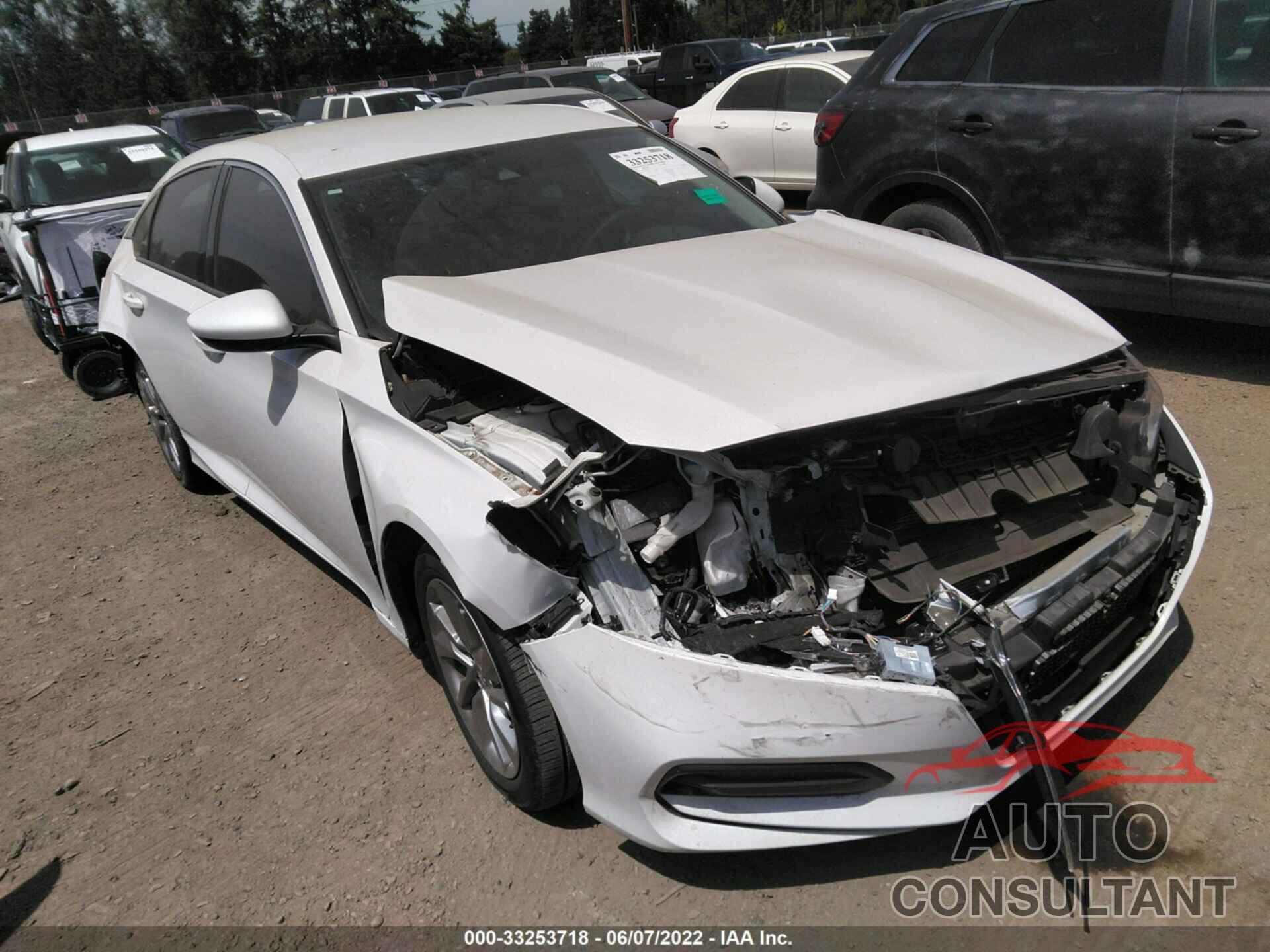 HONDA ACCORD SEDAN 2018 - 1HGCV1F17JA123277