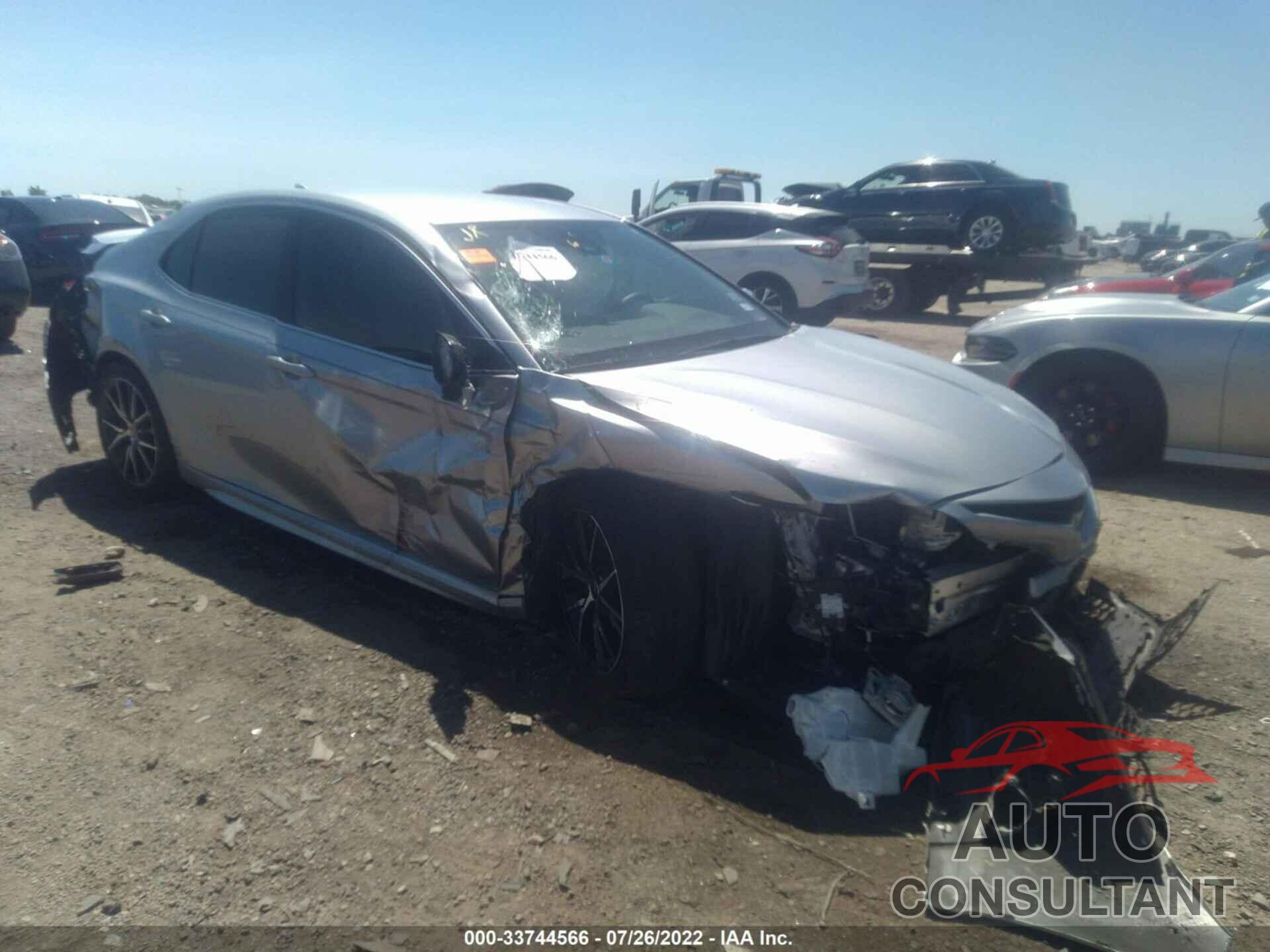TOYOTA CAMRY 2022 - 4T1T11AK2NU639119