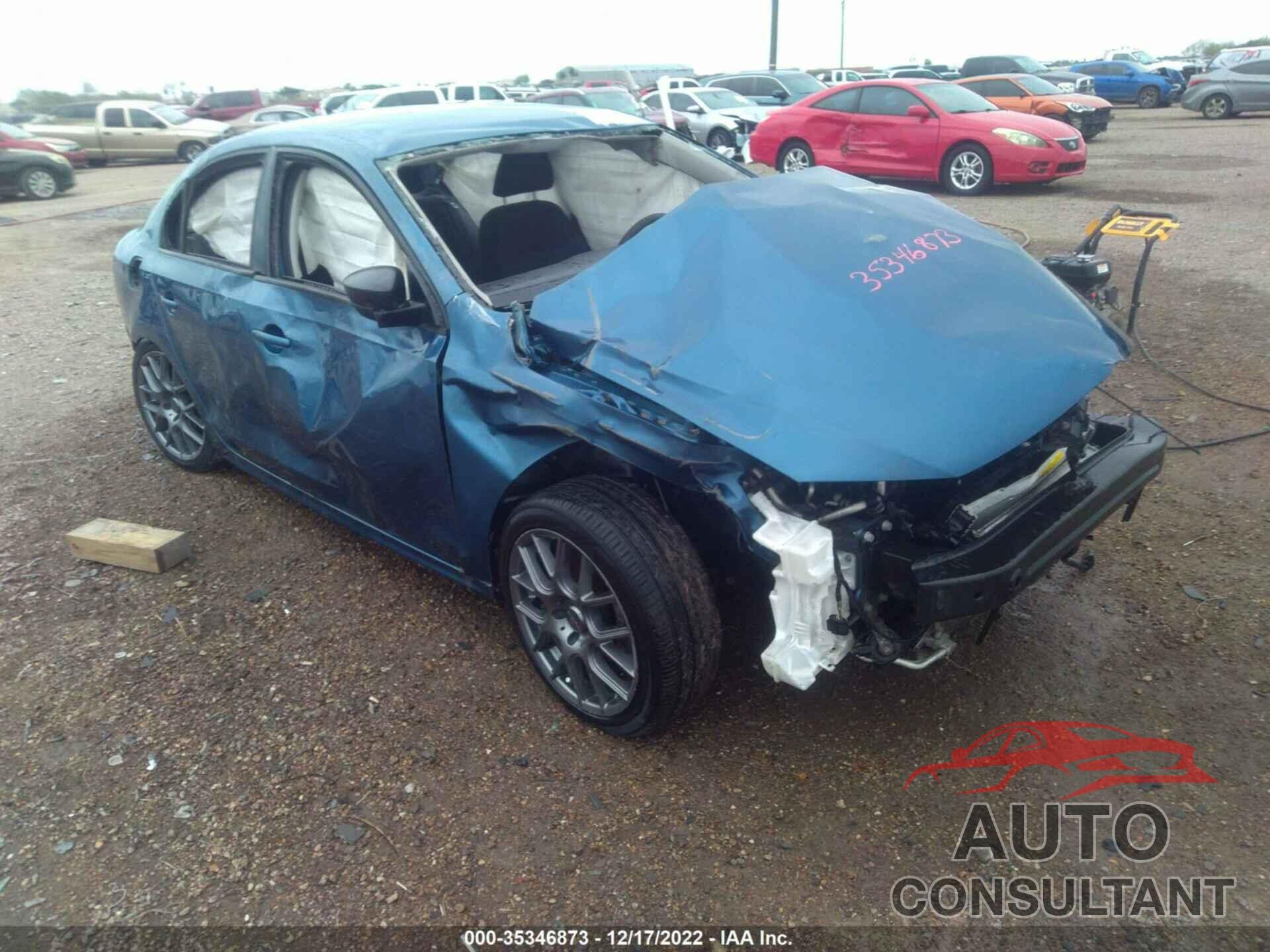 VOLKSWAGEN JETTA 2015 - 3VWD17AJ5FM291502