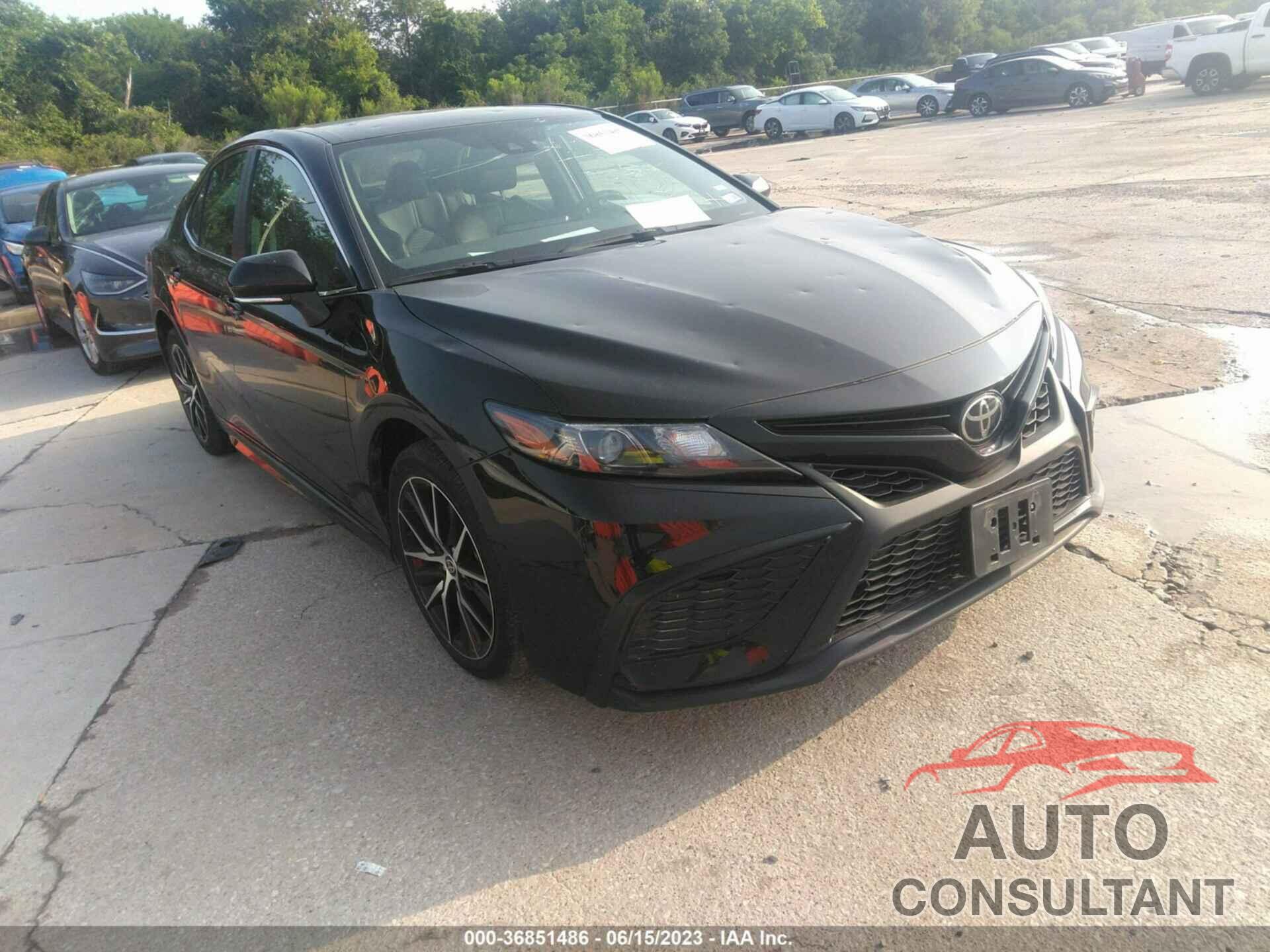TOYOTA CAMRY 2023 - 4T1G11AK6PU734318