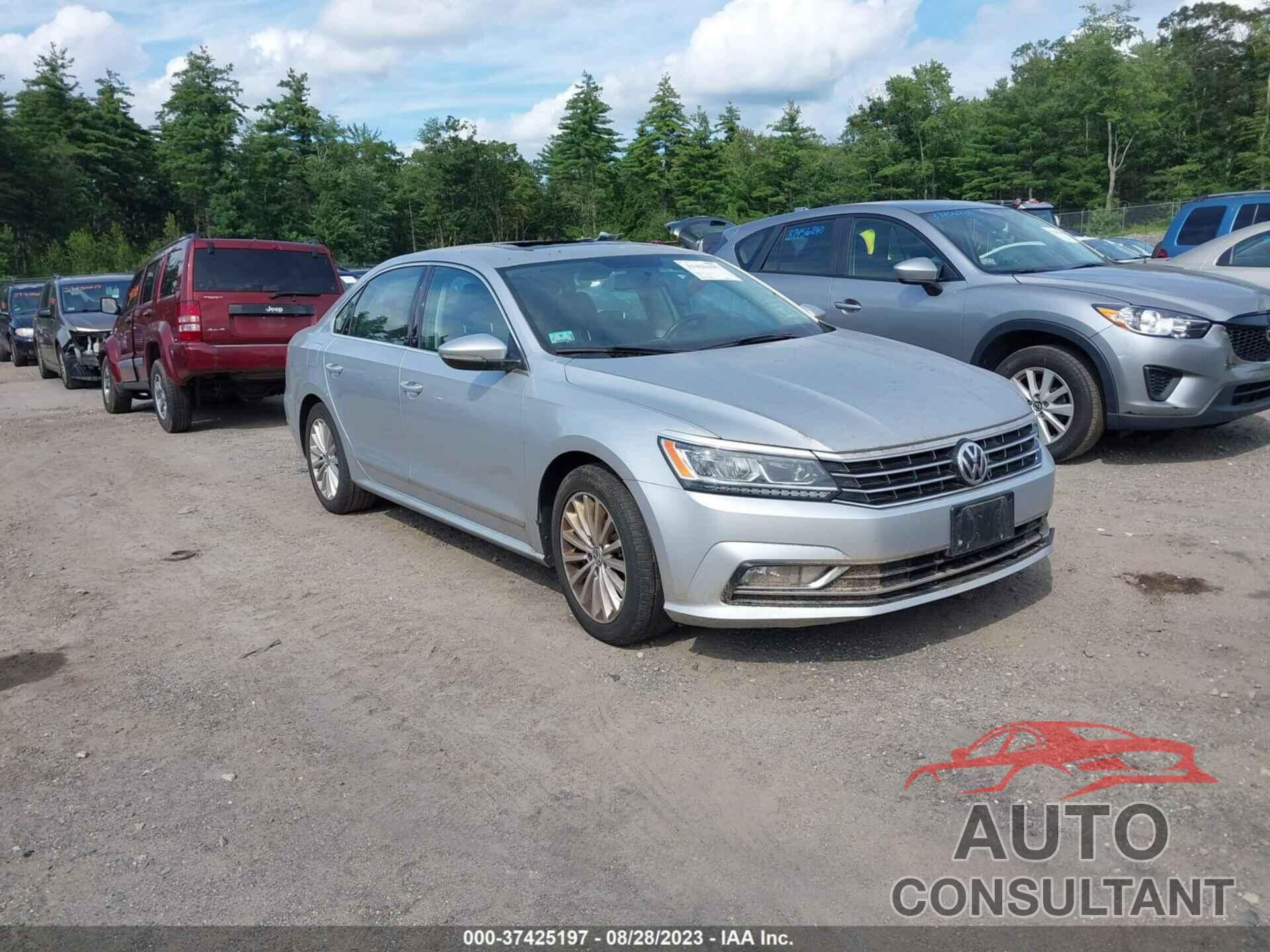 VOLKSWAGEN PASSAT 2017 - 1VWBT7A39HC069682
