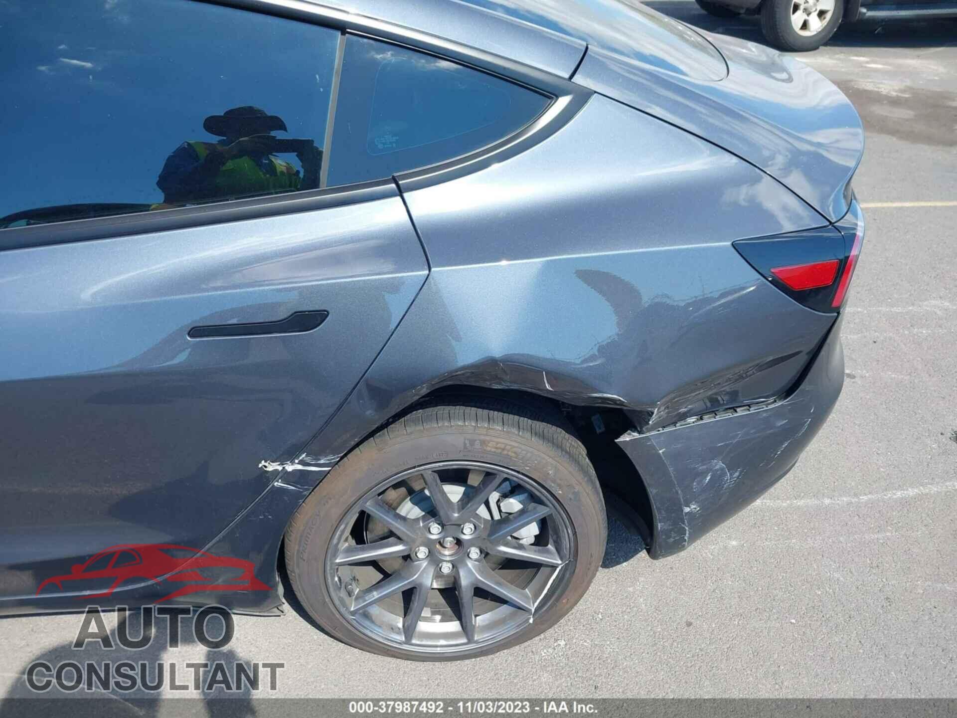 TESLA MODEL 3 2023 - 5YJ3E1EA3PF419588