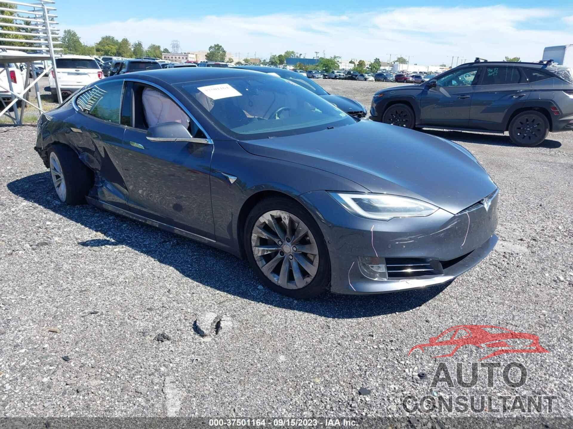 TESLA MODEL S 2019 - 5YJSA1E24KF305477