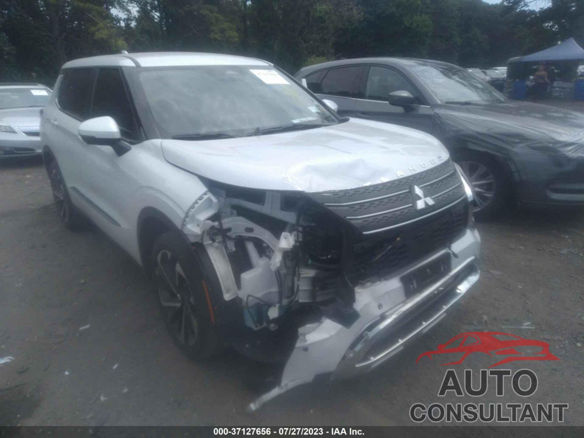 MITSUBISHI OUTLANDER 2022 - JA4J4UA87NZ051173