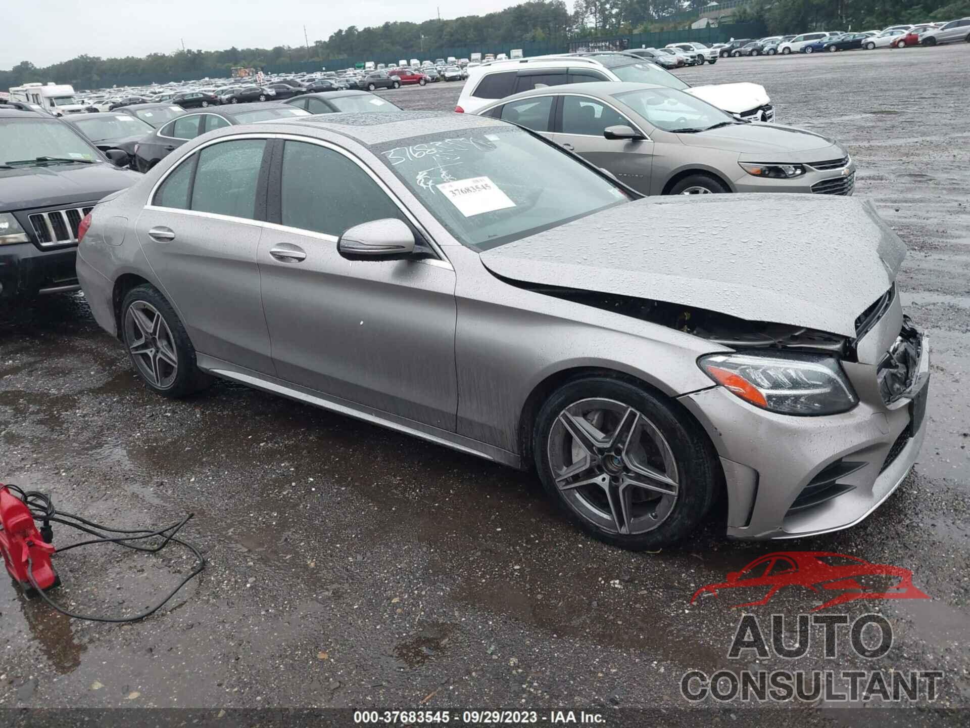 MERCEDES-BENZ C 300 2020 - 55SWF8EB0LU328993