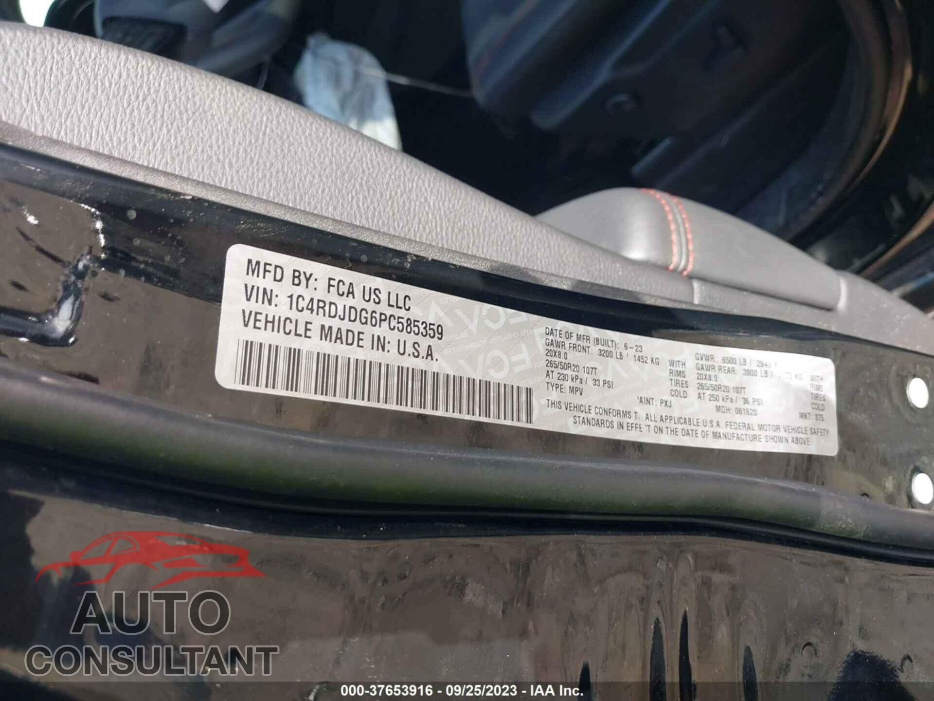 DODGE DURANGO 2023 - 1C4RDJDG6PC585359