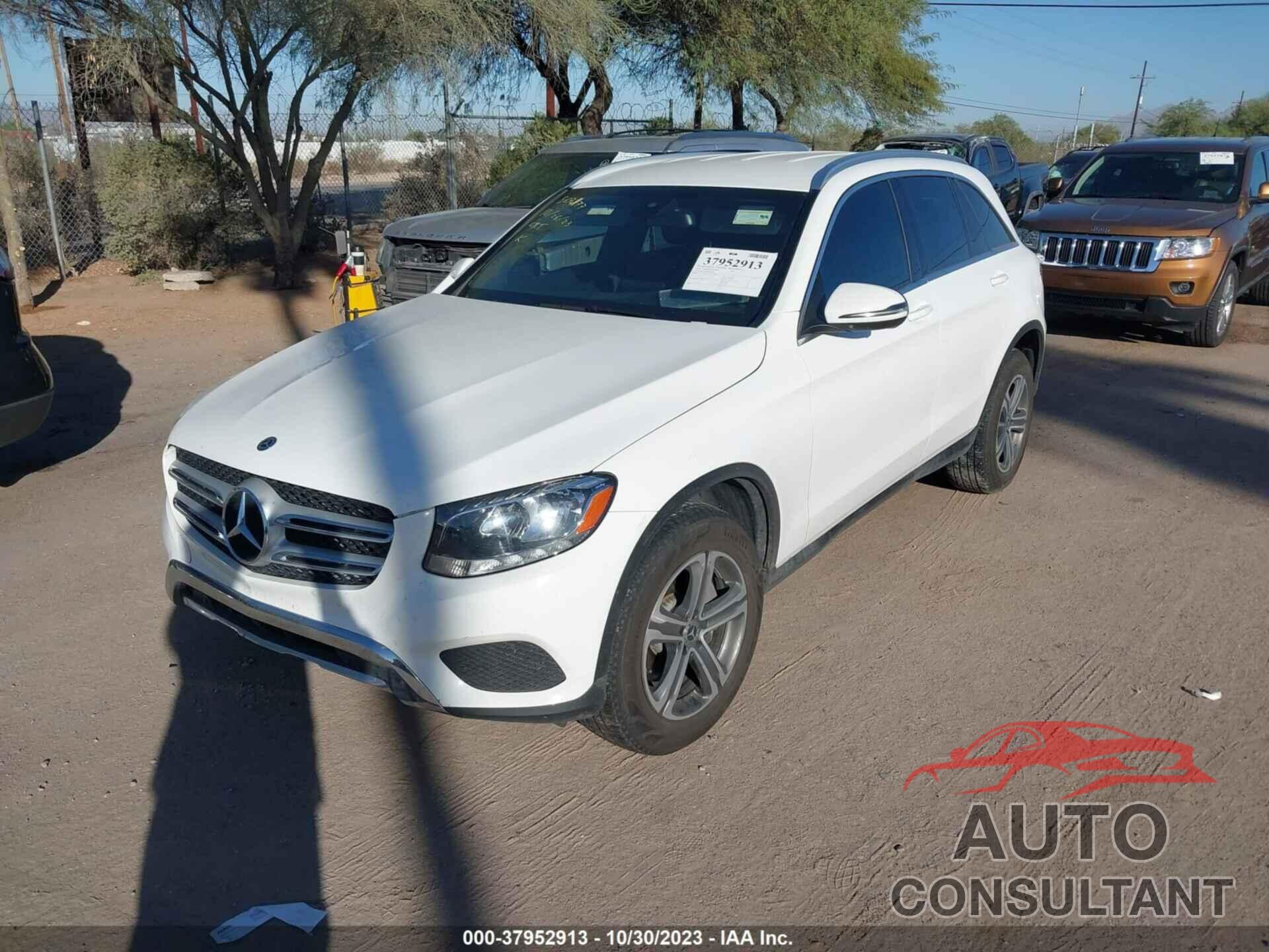 MERCEDES-BENZ GLC 2018 - WDC0G4JB0JV028186