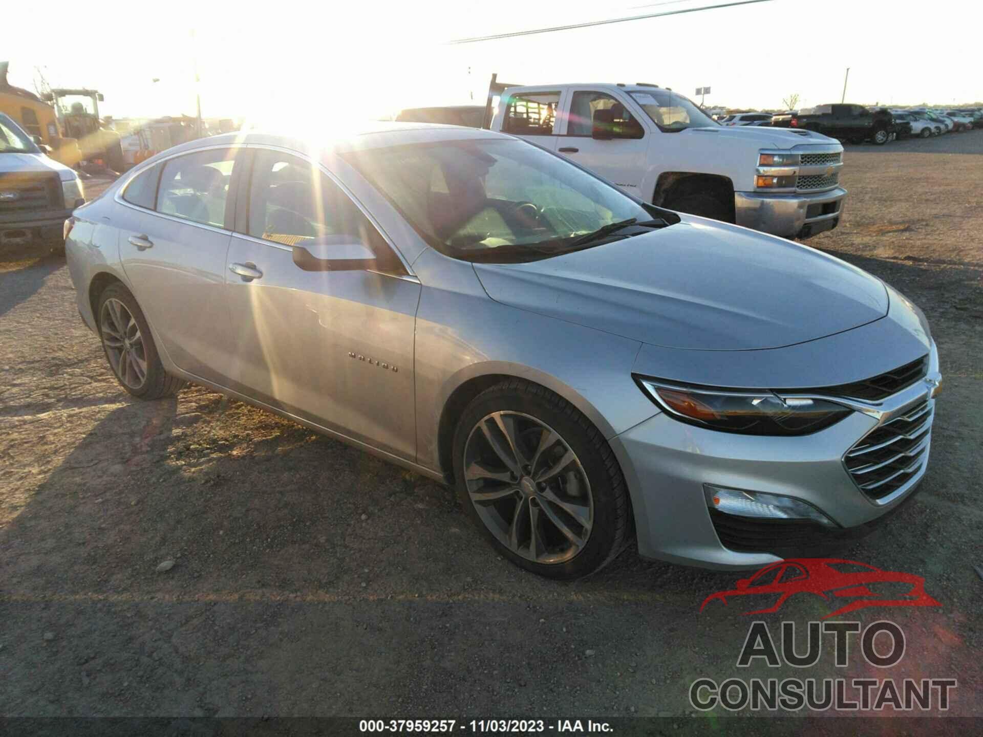 CHEVROLET MALIBU 2022 - 1G1ZD5ST0NF115517