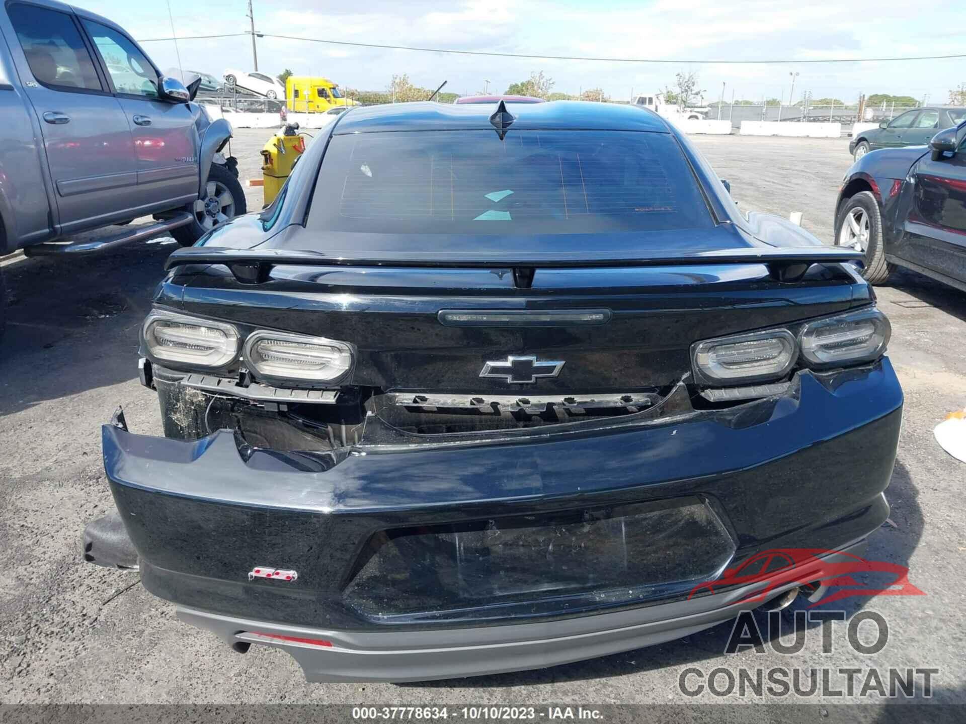 CHEVROLET CAMARO 2019 - 1G1FF1R72K0122840