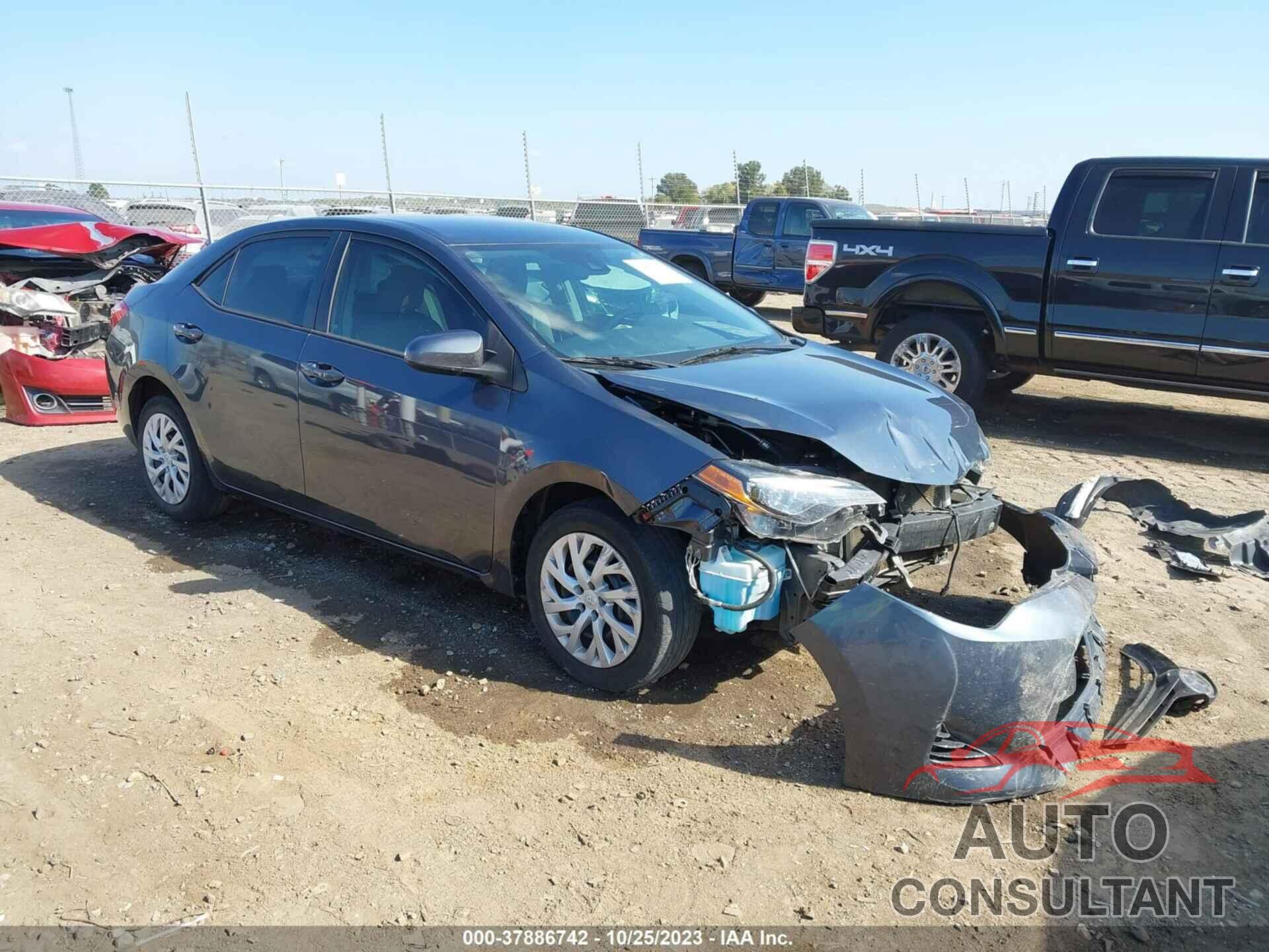 TOYOTA COROLLA 2018 - 5YFBURHE6JP759602