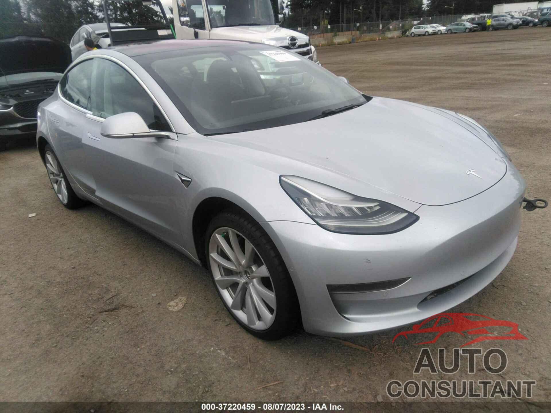 TESLA MODEL 3 2018 - 5YJ3E1EAXJF015307