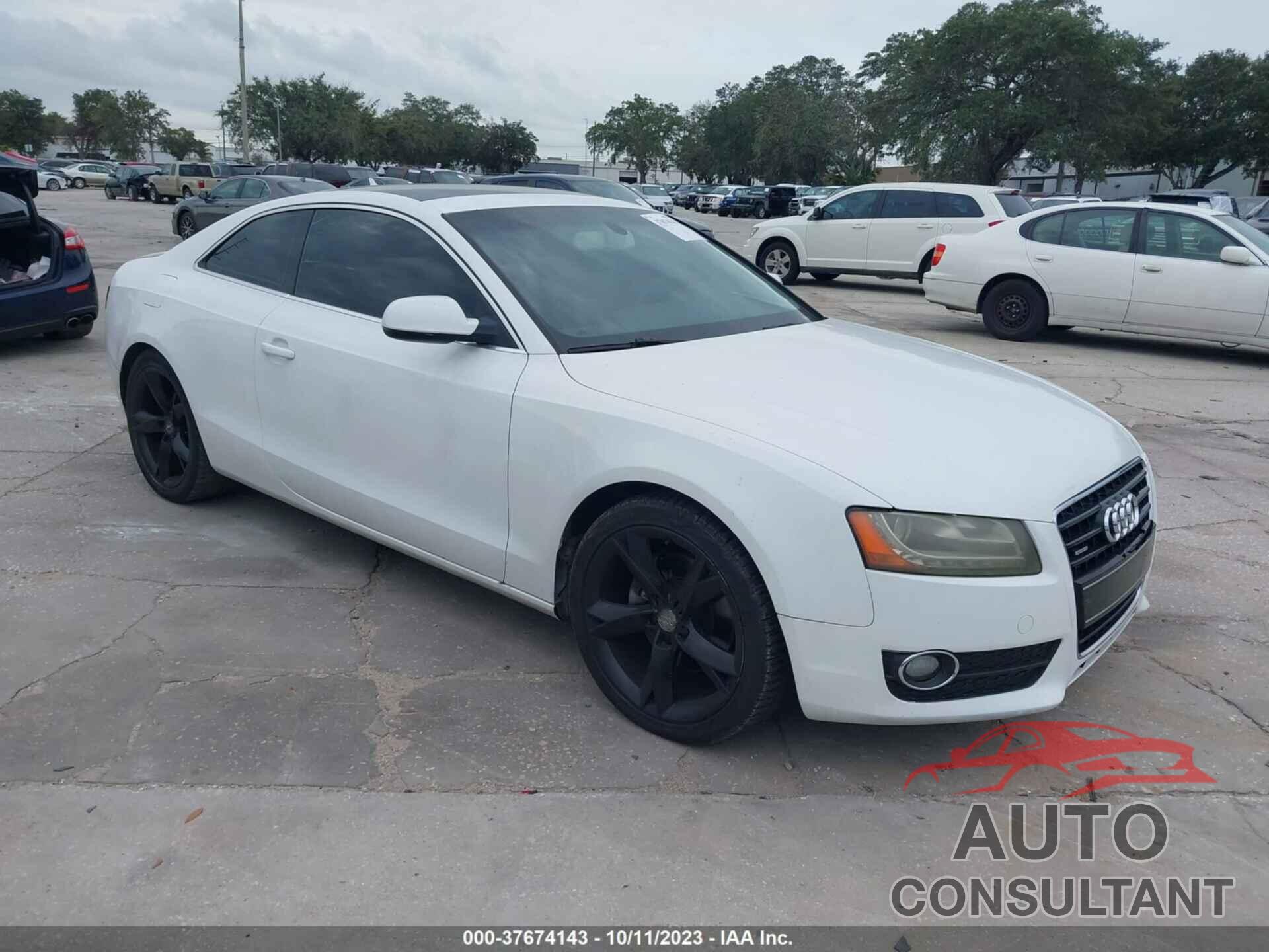 AUDI A5 2010 - WAUCKAFR3AA073018