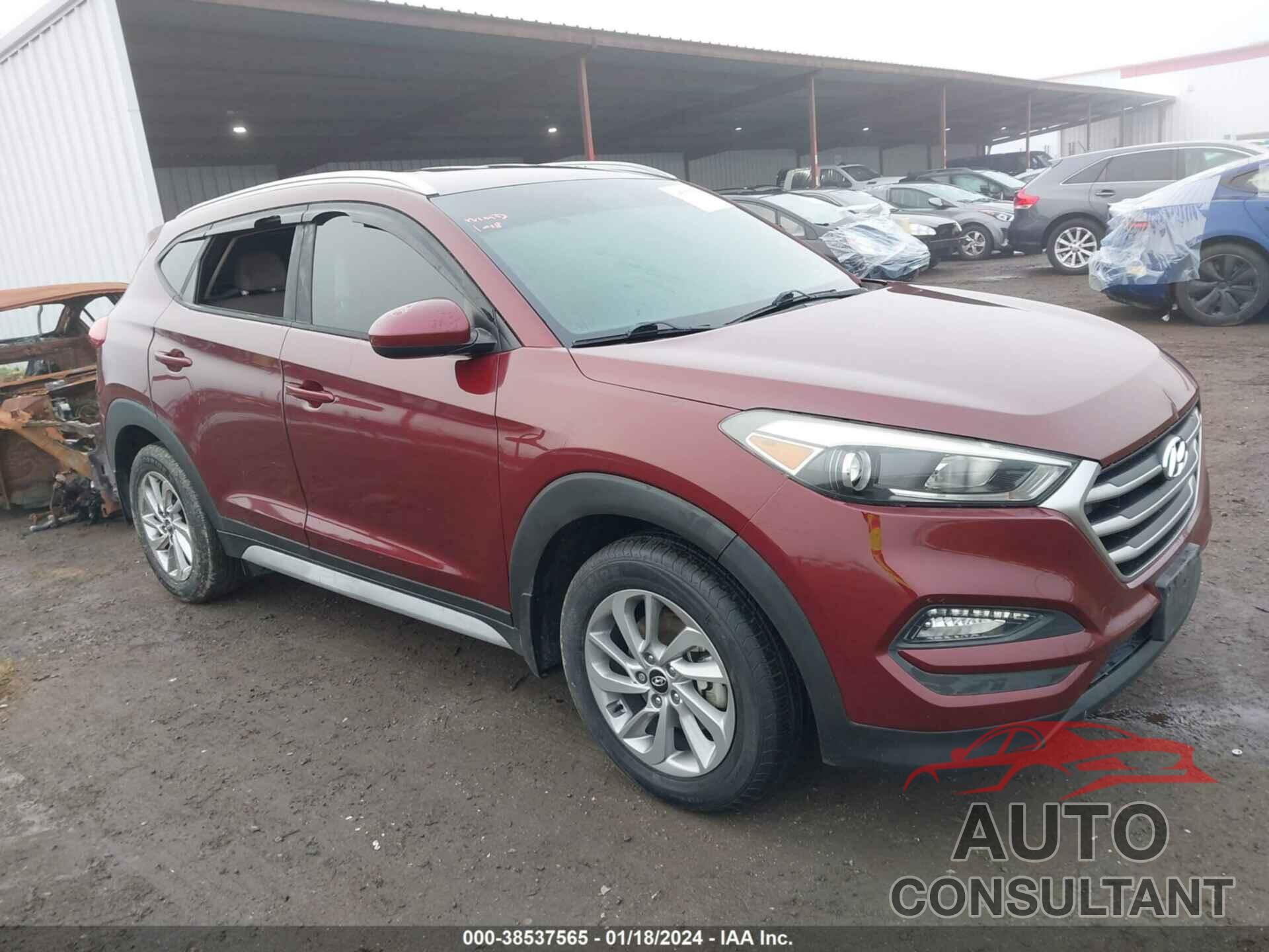 HYUNDAI TUCSON 2018 - KM8J33A46JU608836