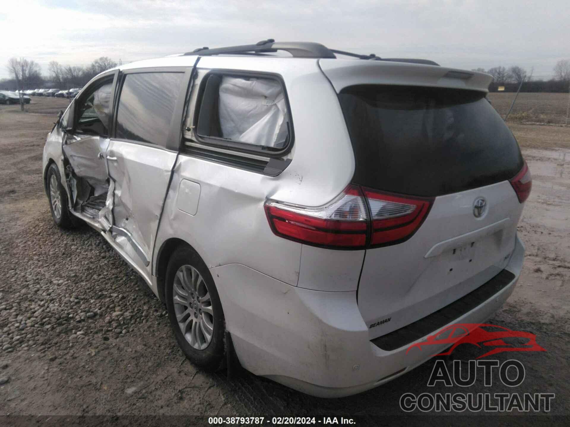 TOYOTA SIENNA 2017 - 5TDYZ3DC7HS840106