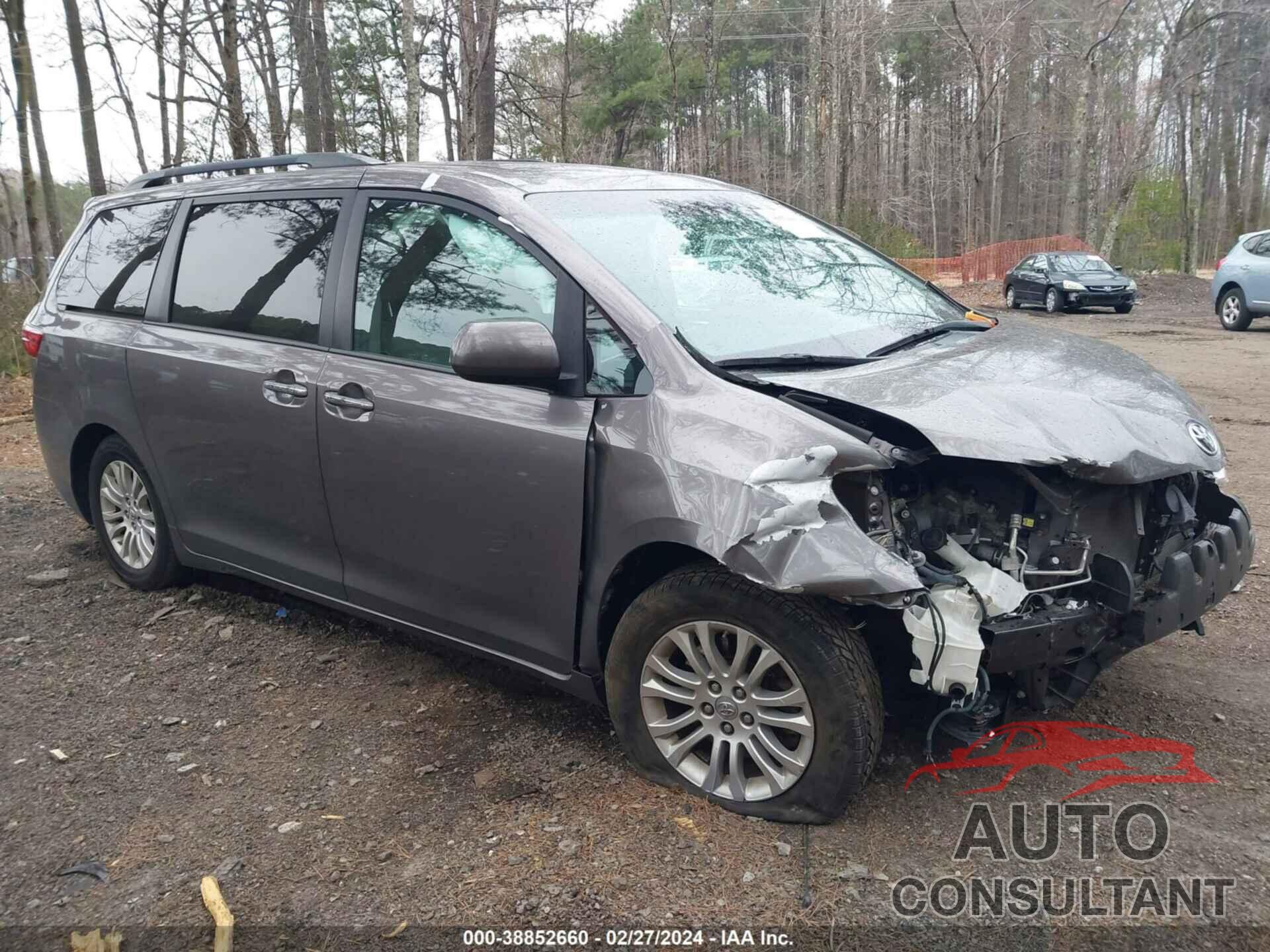 TOYOTA SIENNA 2016 - 5TDYK3DC6GS714824