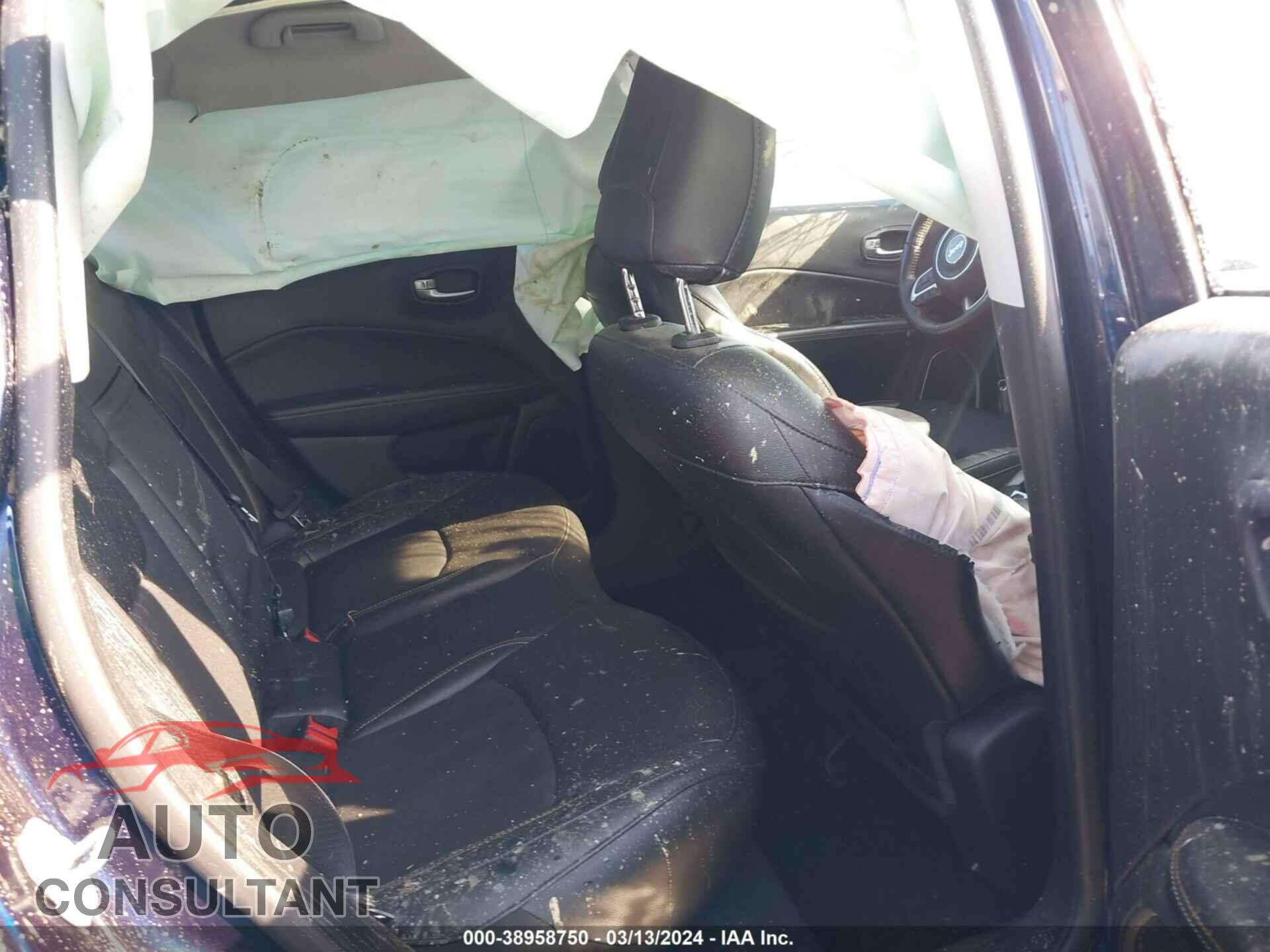 JEEP COMPASS 2020 - 3C4NJDBB2LT150305