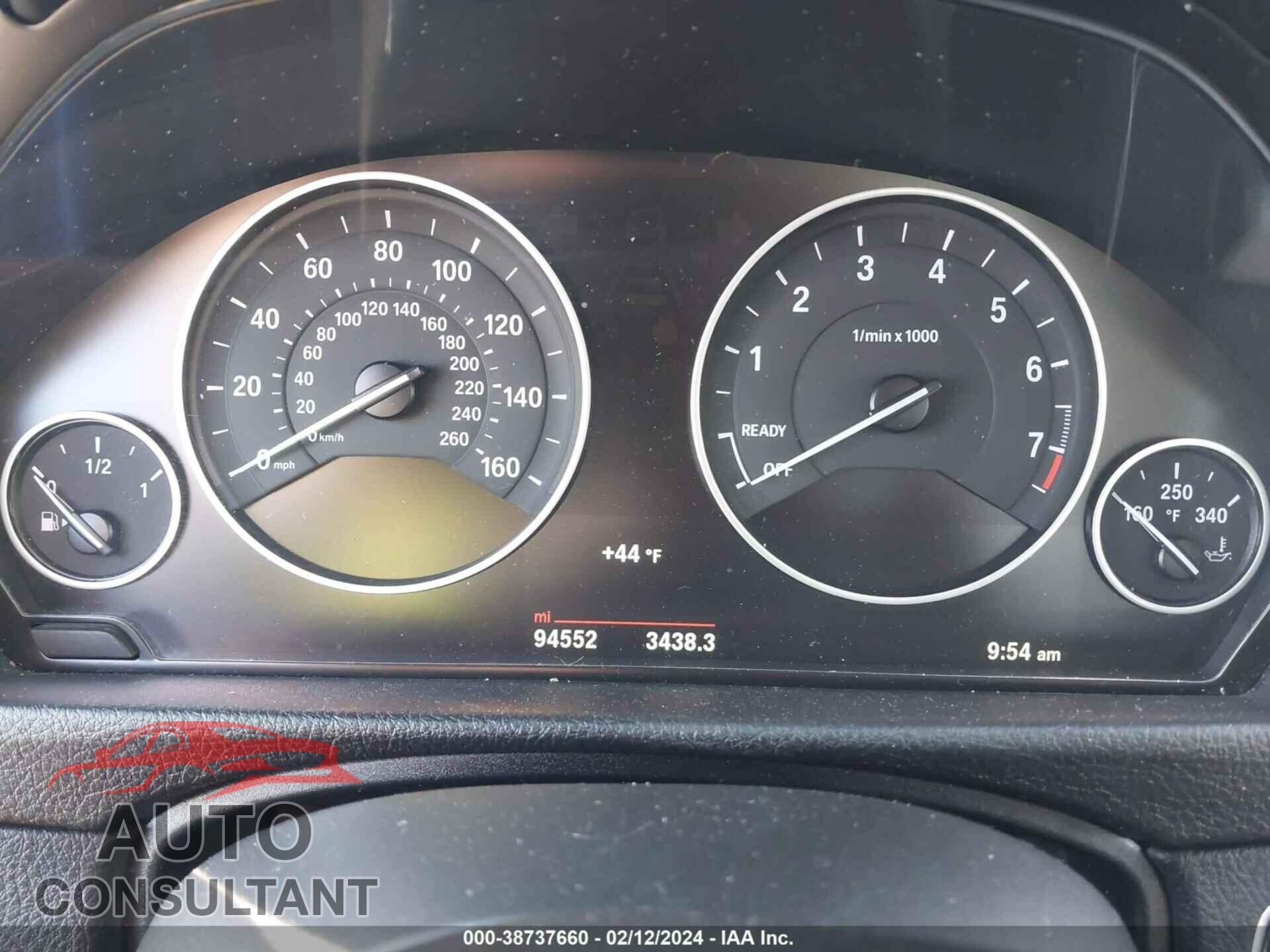 BMW 320 2016 - WBA8E5G54GNU21443