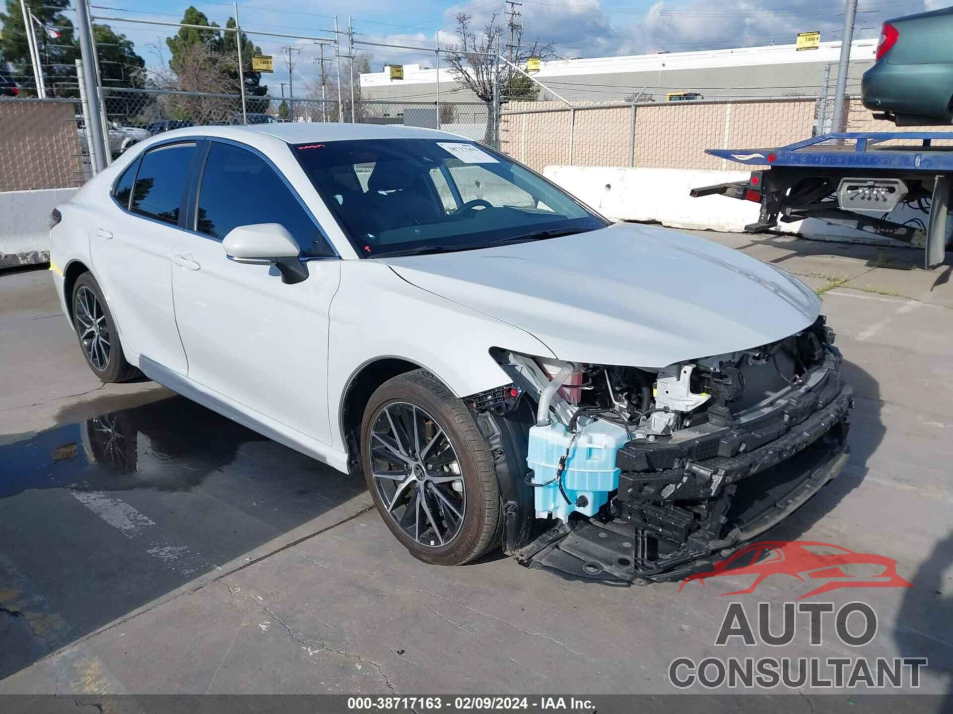 TOYOTA CAMRY 2022 - 4T1G11AK3NU058777