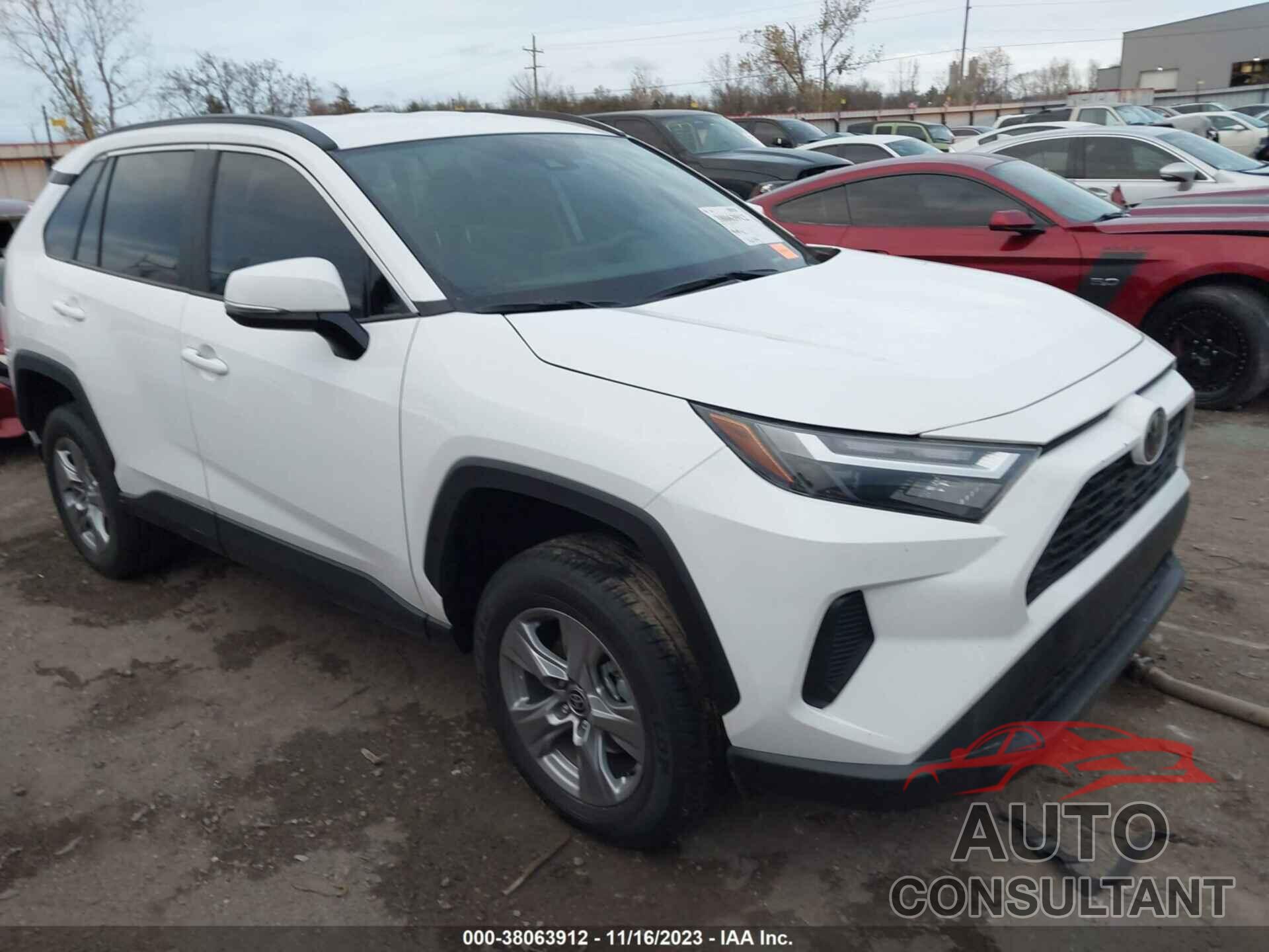 TOYOTA RAV4 2023 - 2T3P1RFV5PC376705