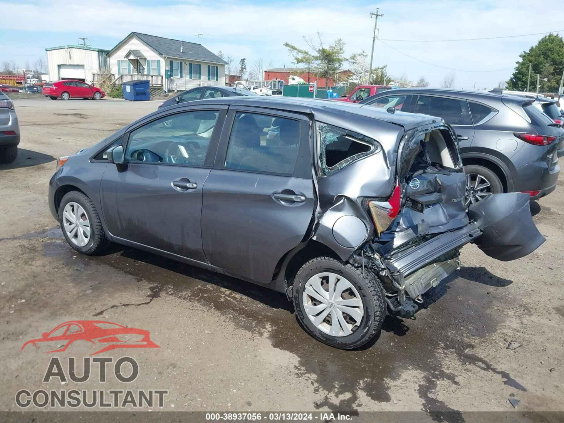 NISSAN VERSA NOTE 2017 - 3N1CE2CP3HL371495