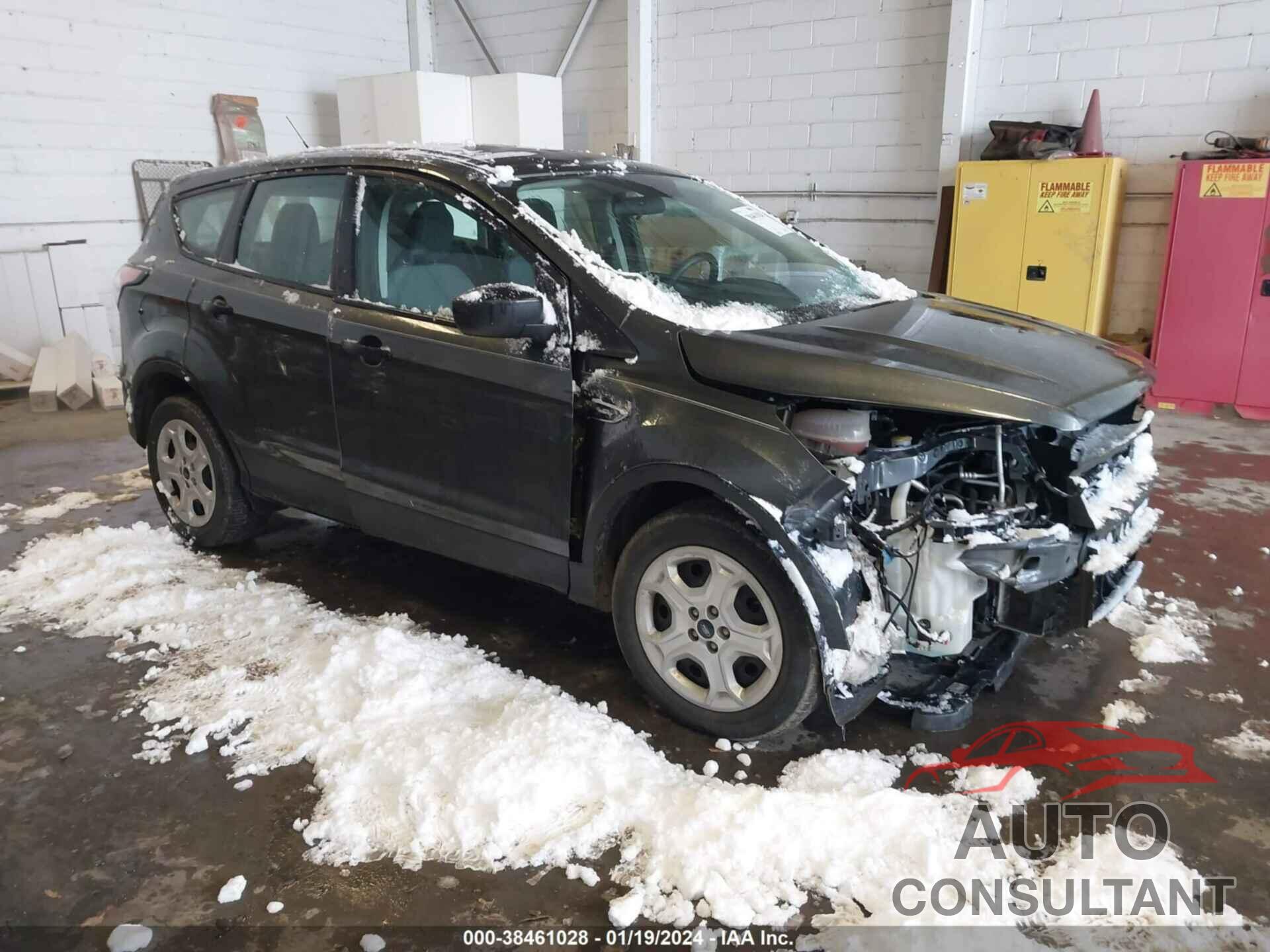 FORD ESCAPE 2018 - 1FMCU0F72JUA26854