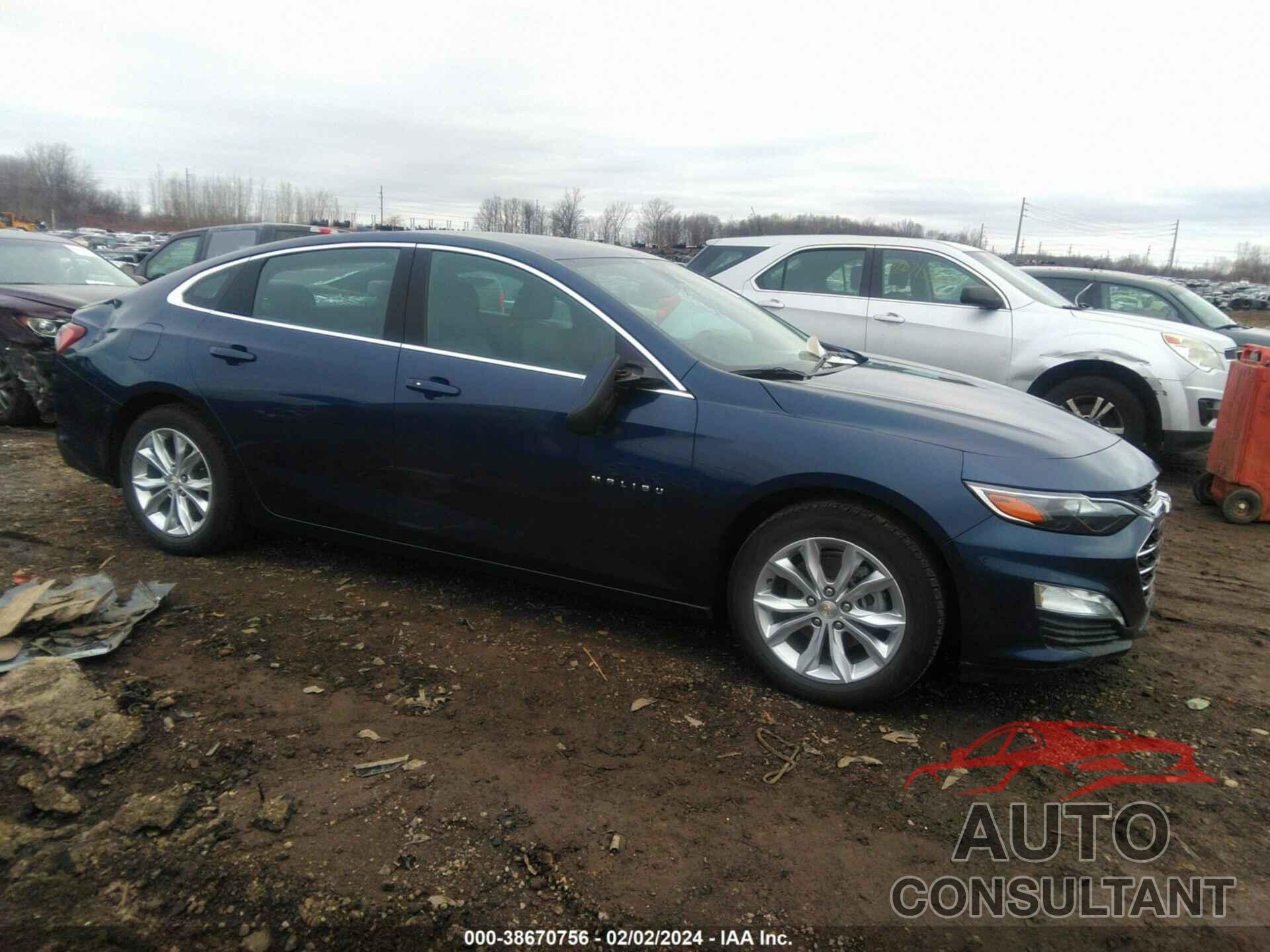 CHEVROLET MALIBU 2020 - 1G1ZD5ST6LF141486