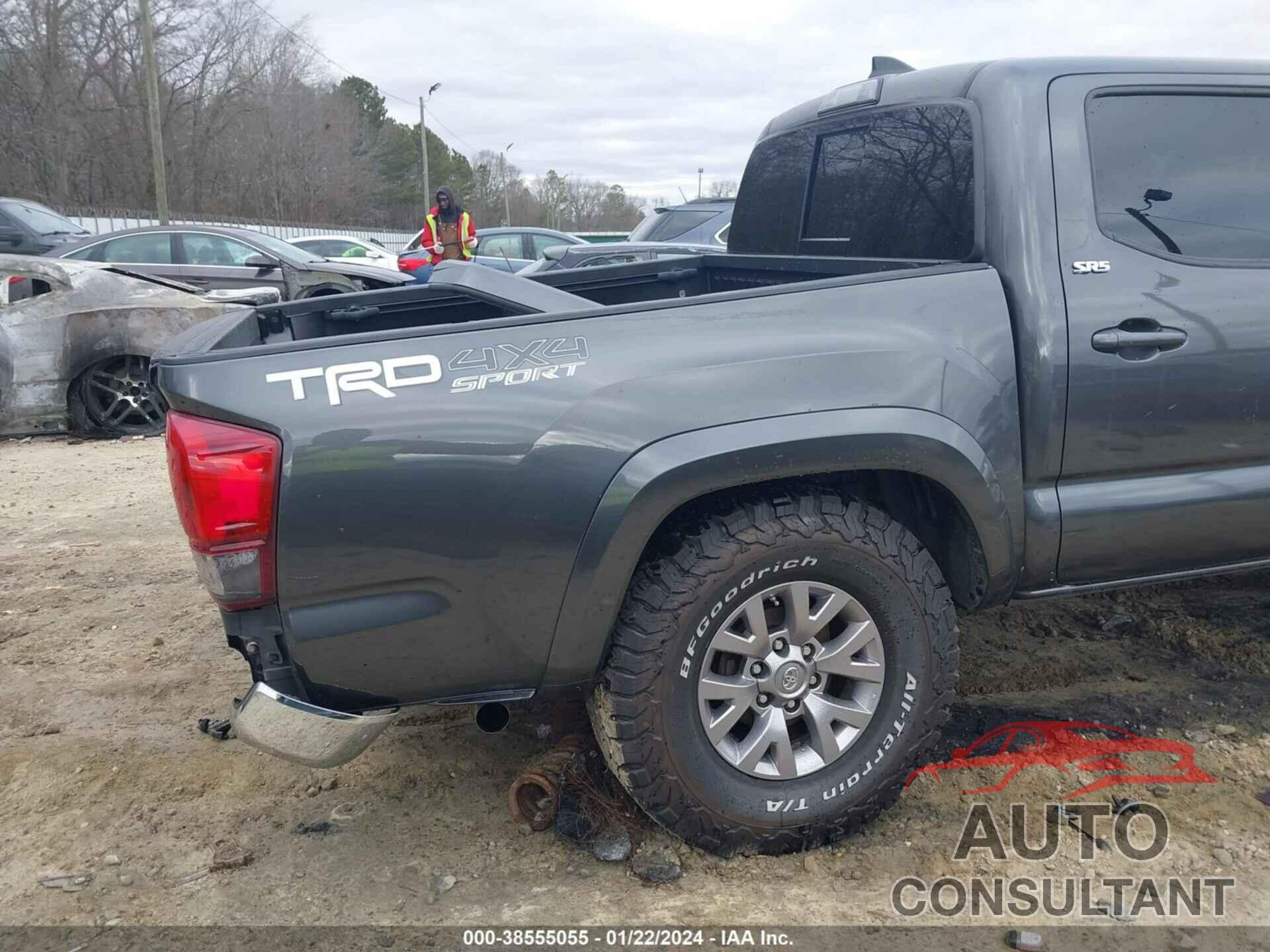 TOYOTA TACOMA 2018 - 3TMAZ5CN5JM066590