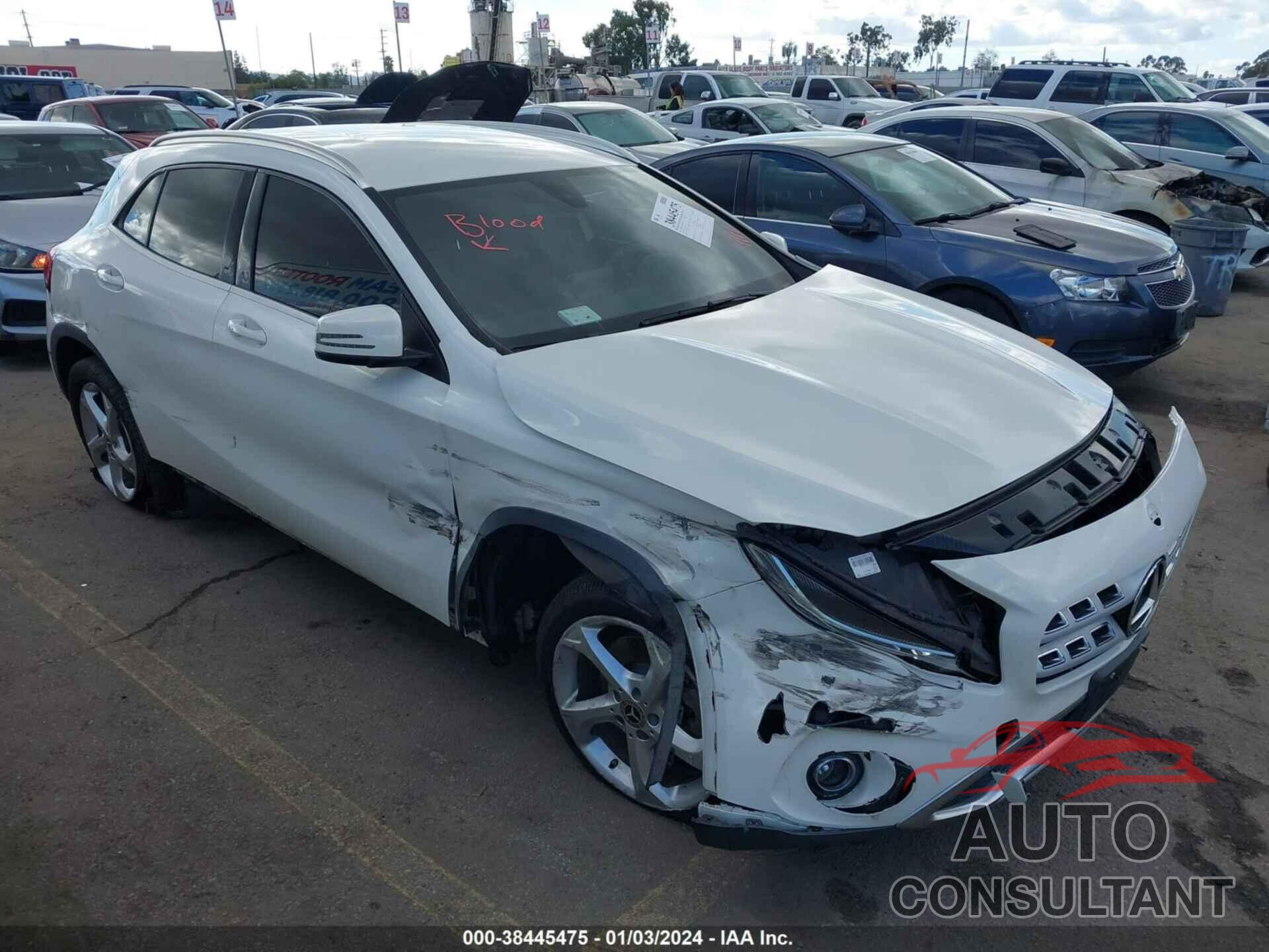 MERCEDES-BENZ GLA 250 2018 - WDCTG4GB4JJ394440