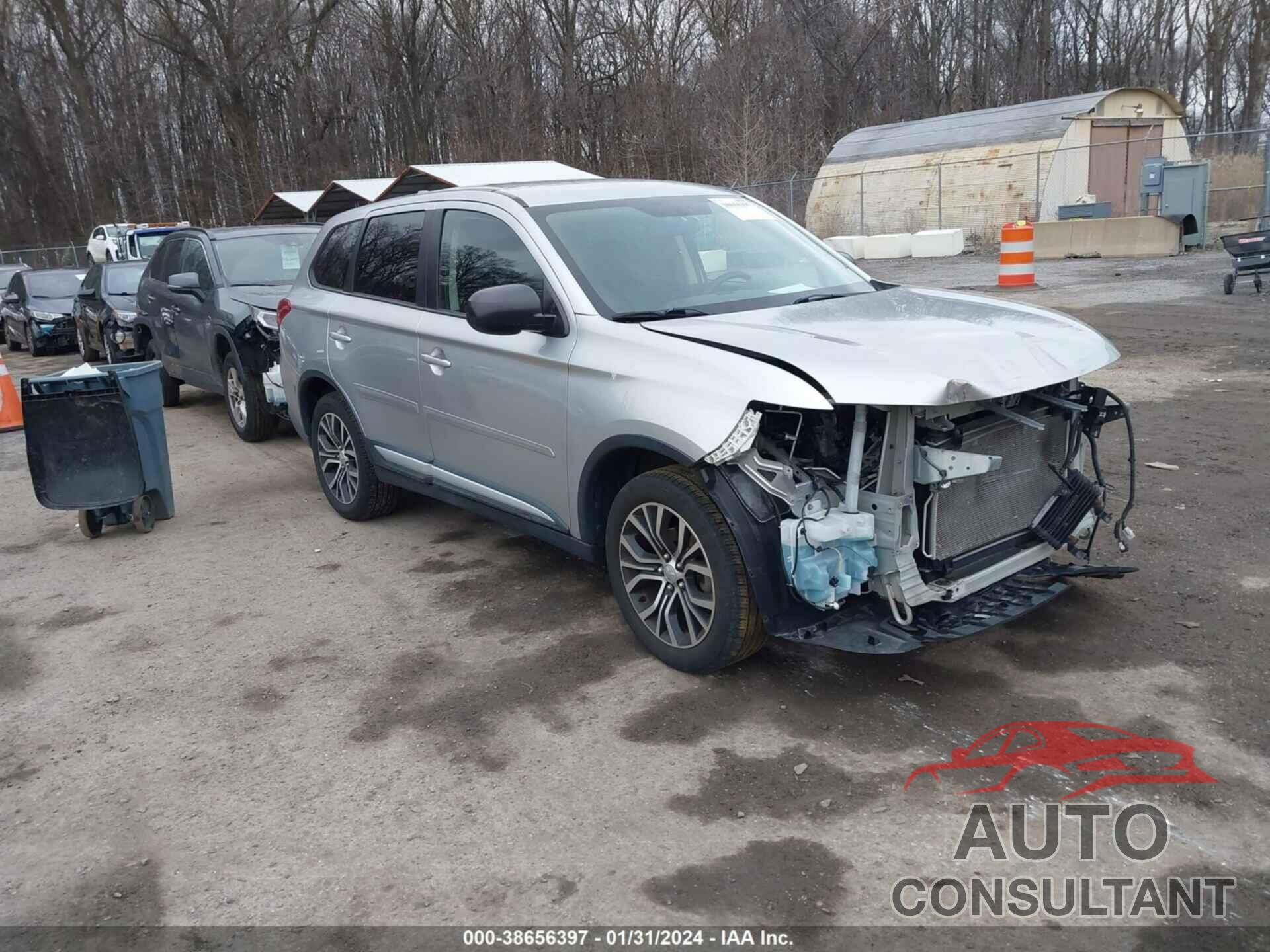 MITSUBISHI OUTLANDER 2018 - JA4AZ2A34JZ005434