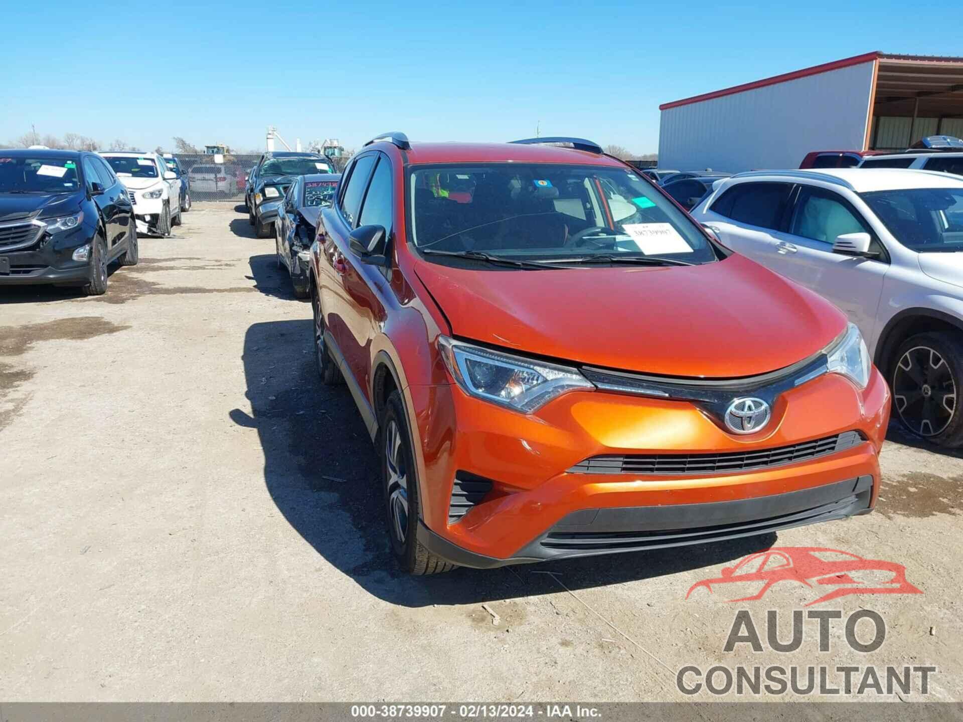 TOYOTA RAV4 2016 - JTMZFREV2GJ085538