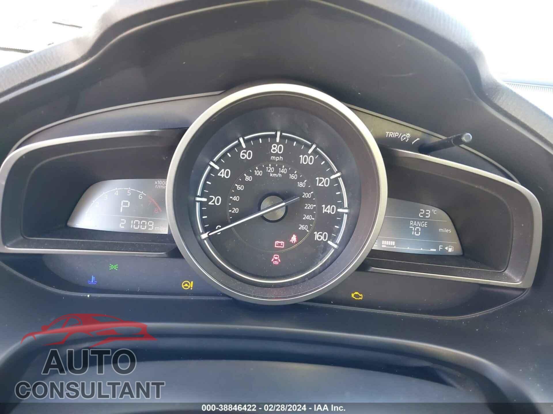 MAZDA 3 2017 - 3MZBN1V79HM132878