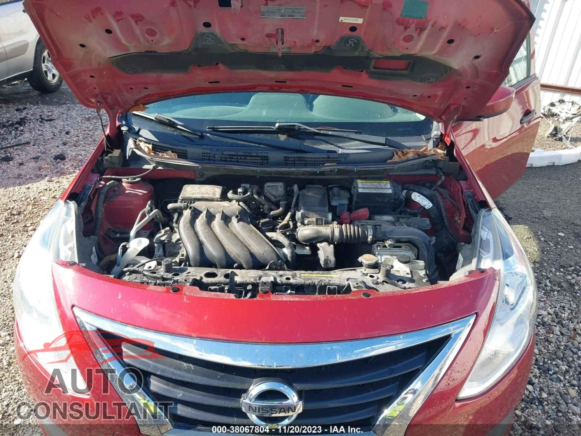 NISSAN VERSA 2017 - 3N1CN7AP1HL880002