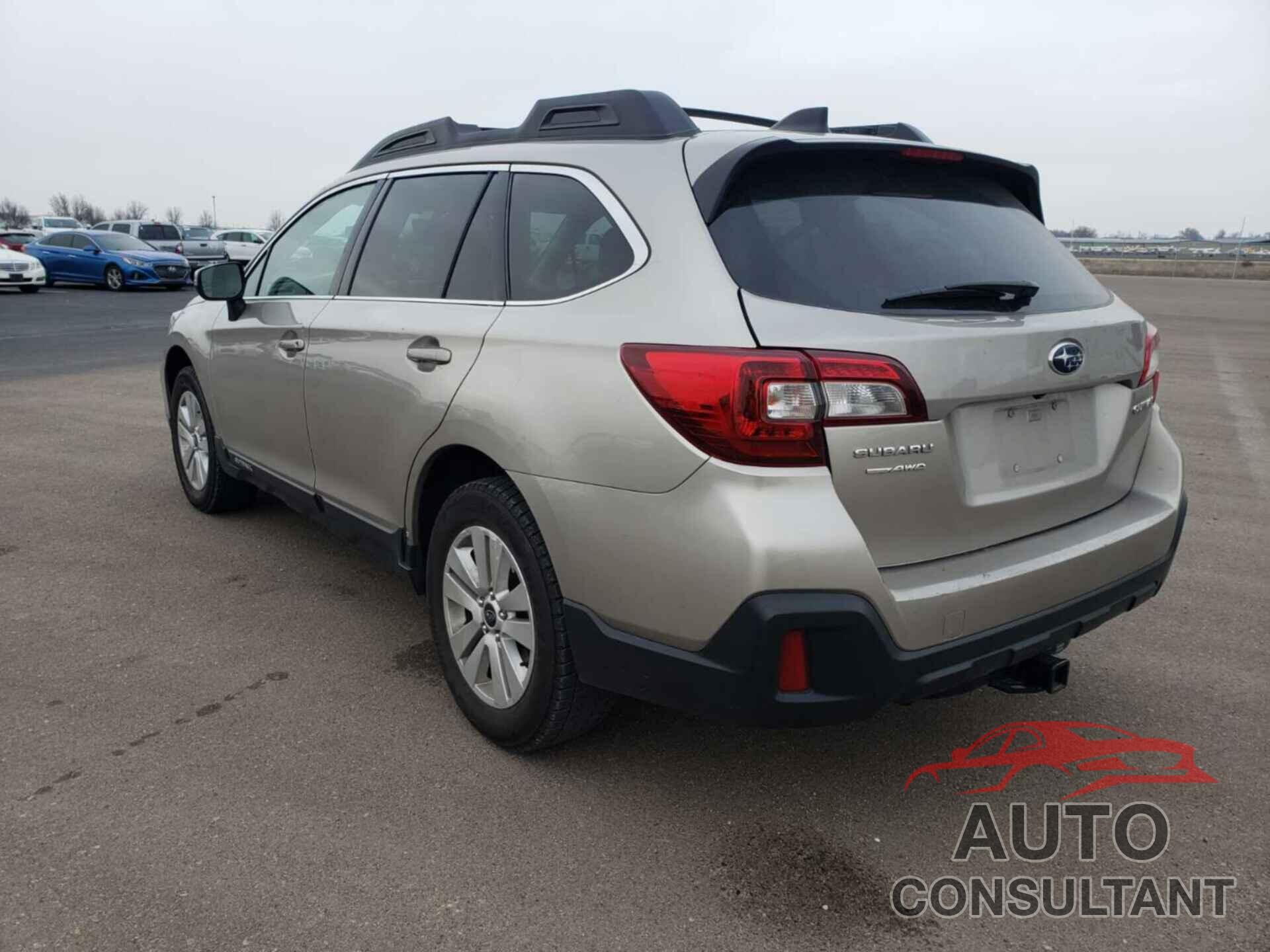 SUBARU OUTBACK 2018 - 4S4BSAFC4J3315857